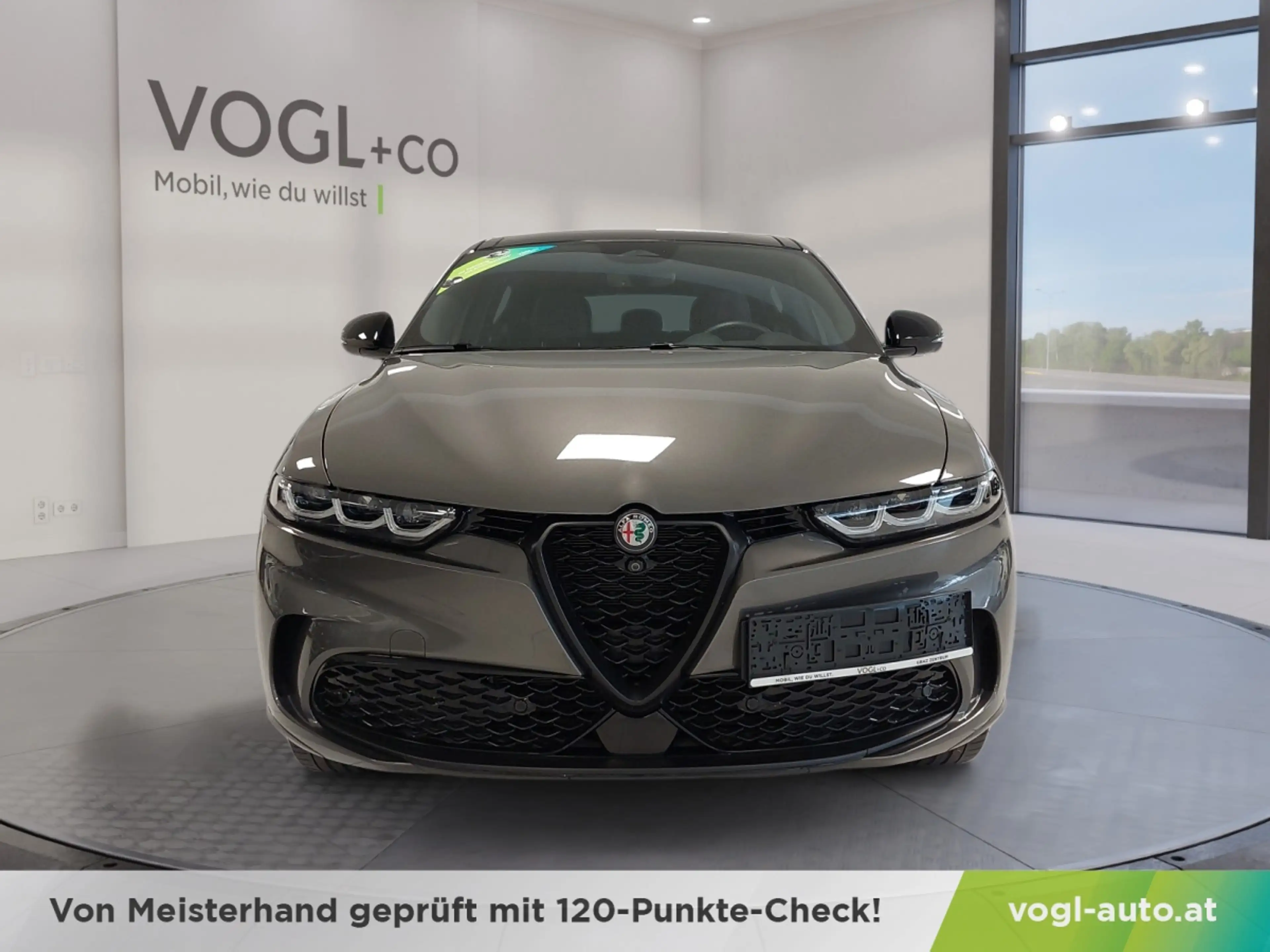 Alfa Romeo Tonale VELOCE PHEV 1,3 T4 VGT e-AWD — photo 6