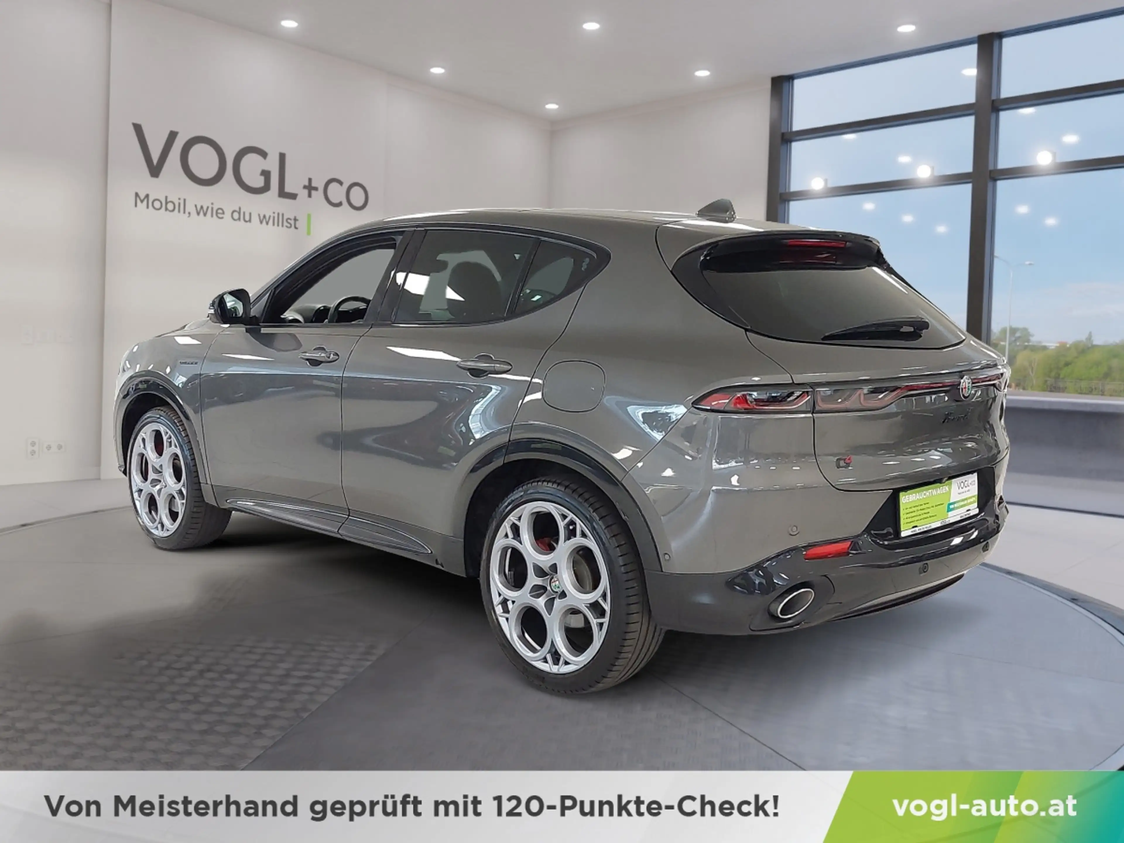 Alfa Romeo Tonale VELOCE PHEV 1,3 T4 VGT e-AWD — photo 3