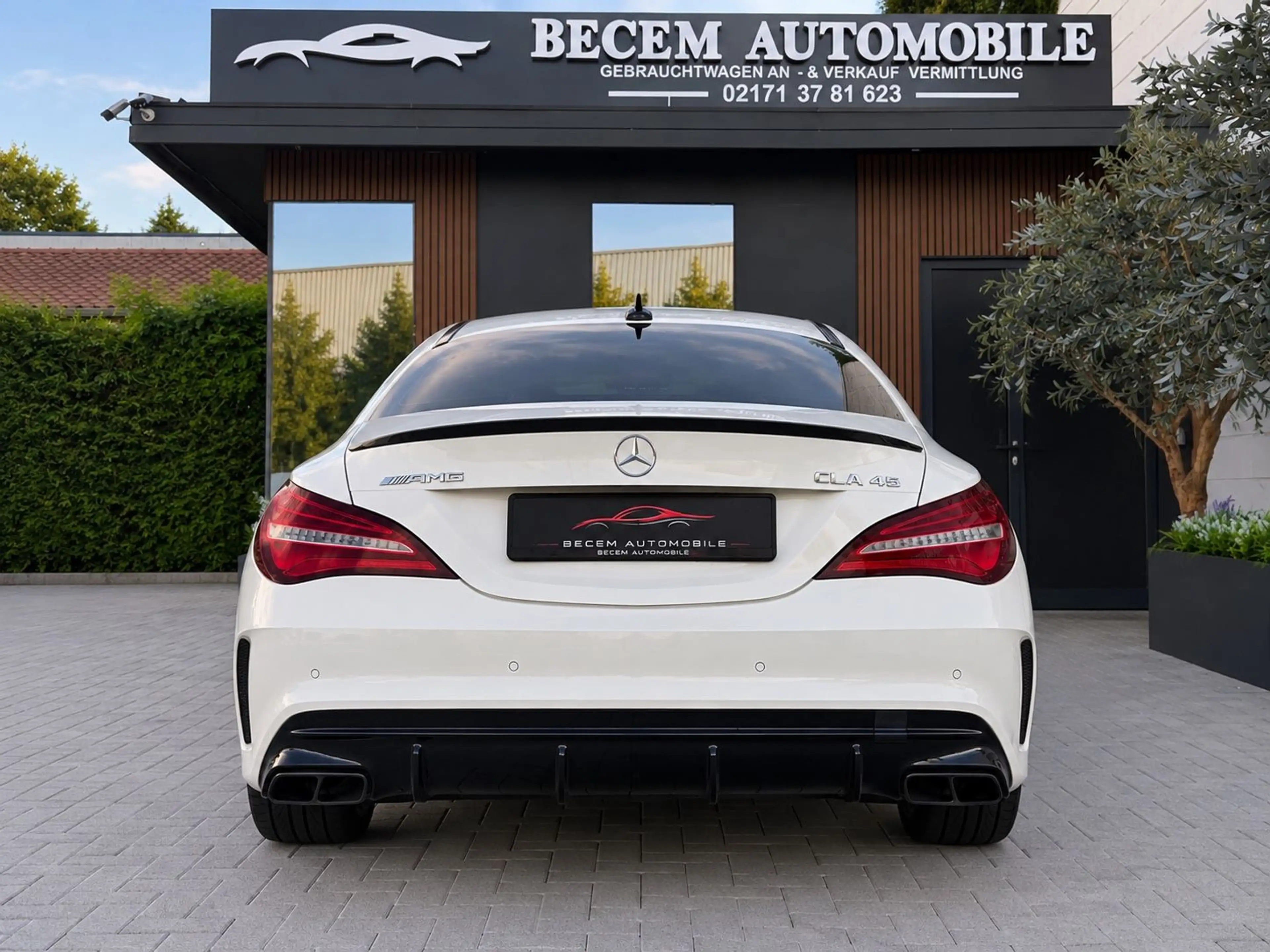 Mercedes-Benz CLA 45 AMG 4Matic*UNFALLFREI*NAVI*PANO*GARANTIE — photo 7
