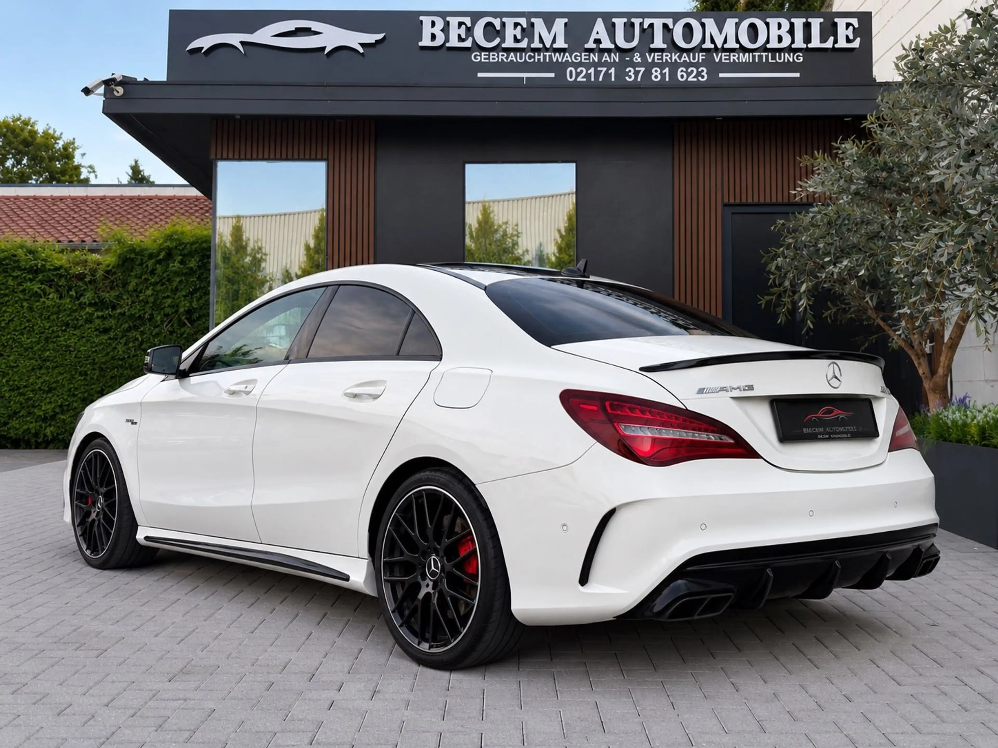 Mercedes-Benz CLA 45 AMG 4Matic*UNFALLFREI*NAVI*PANO*GARANTIE — photo 6