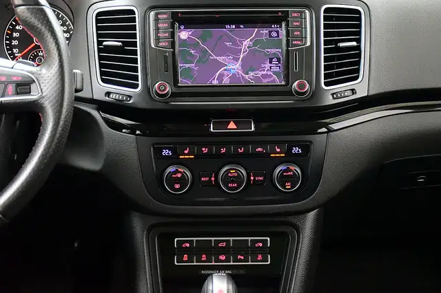 Seat Alhambra view 17