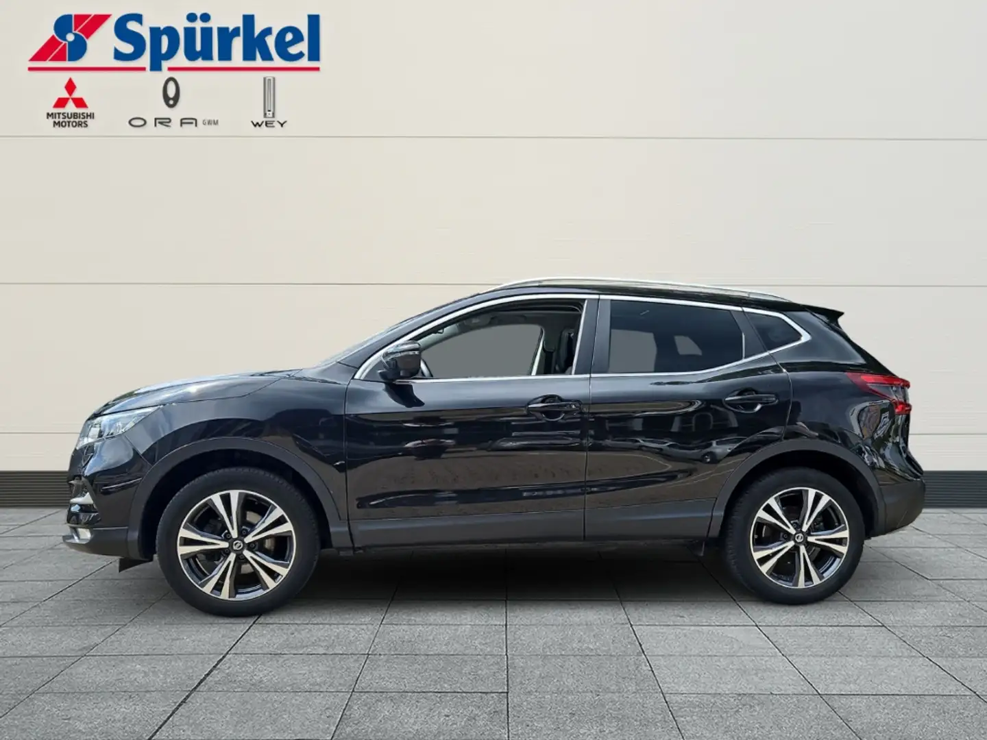 Nissan Qashqai N-Connecta 1.3 DIG-T, Navigation, Bluetooth Noir - 2