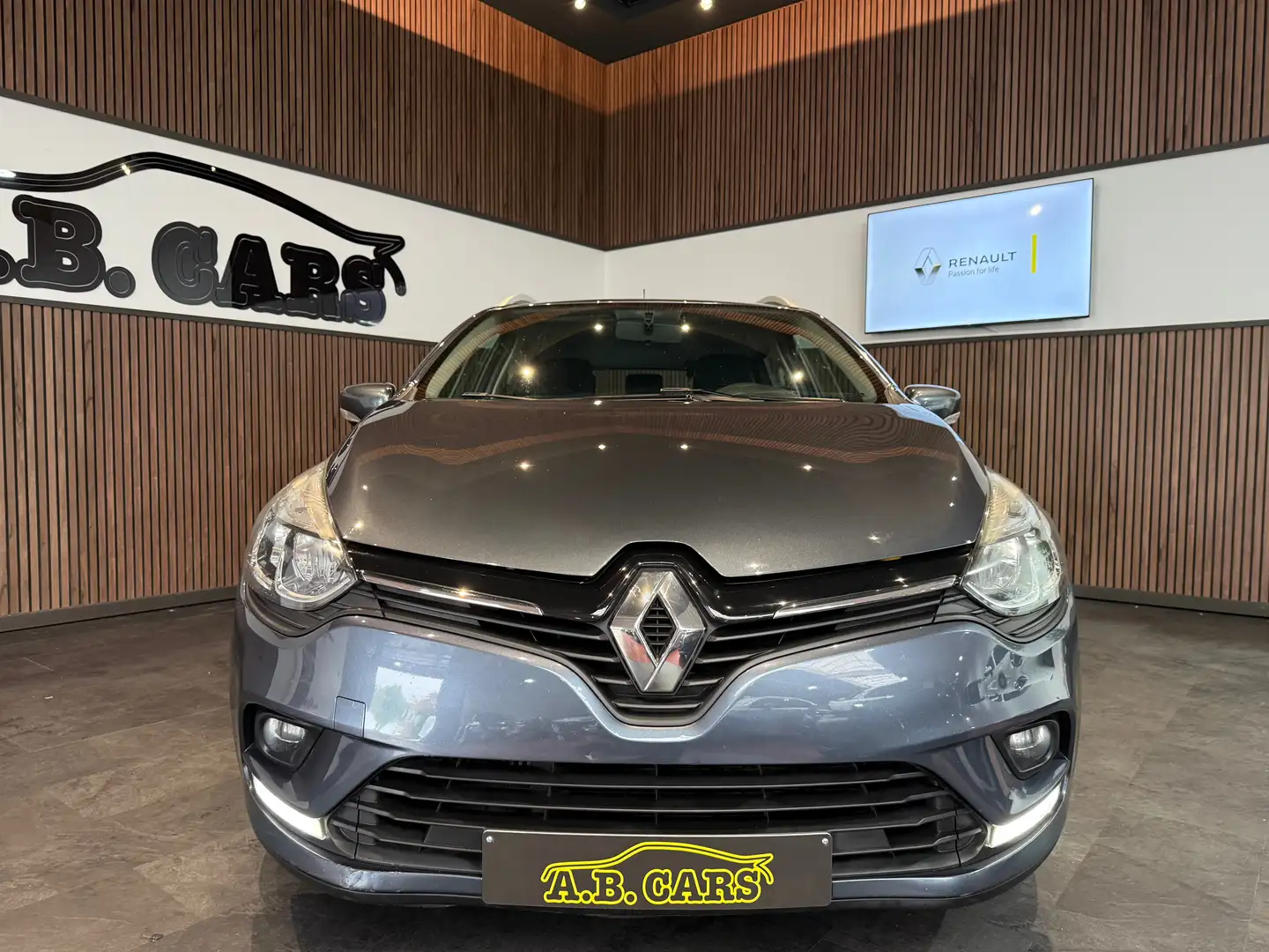 Renault Clio 0.9 TCe *GARANTIE 12MOIS* Gris - 2