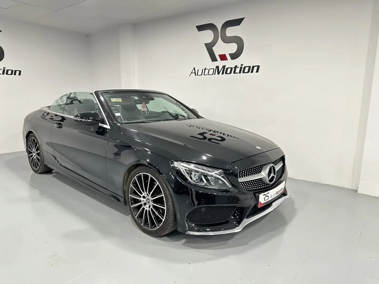 Mercedes-Benz C 220 Cabrio 220d 9G-Tronic Noir - 1