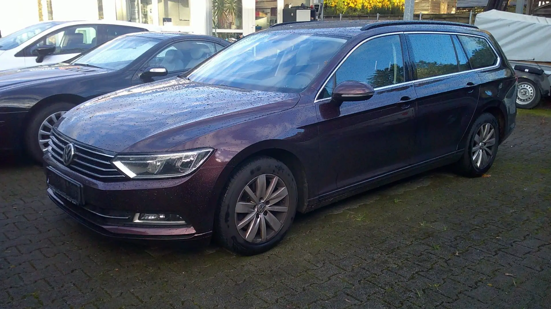 Volkswagen Passat Variant Comfortline BMT Navi Rot - 1