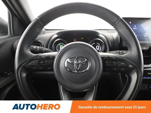 Toyota Yaris Cross view 19