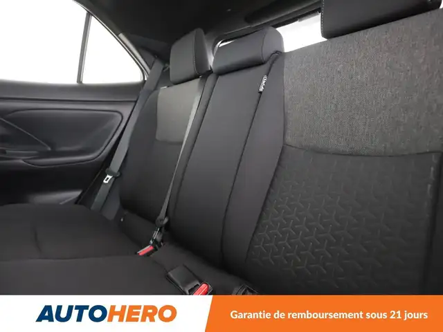Toyota Yaris Cross view 14