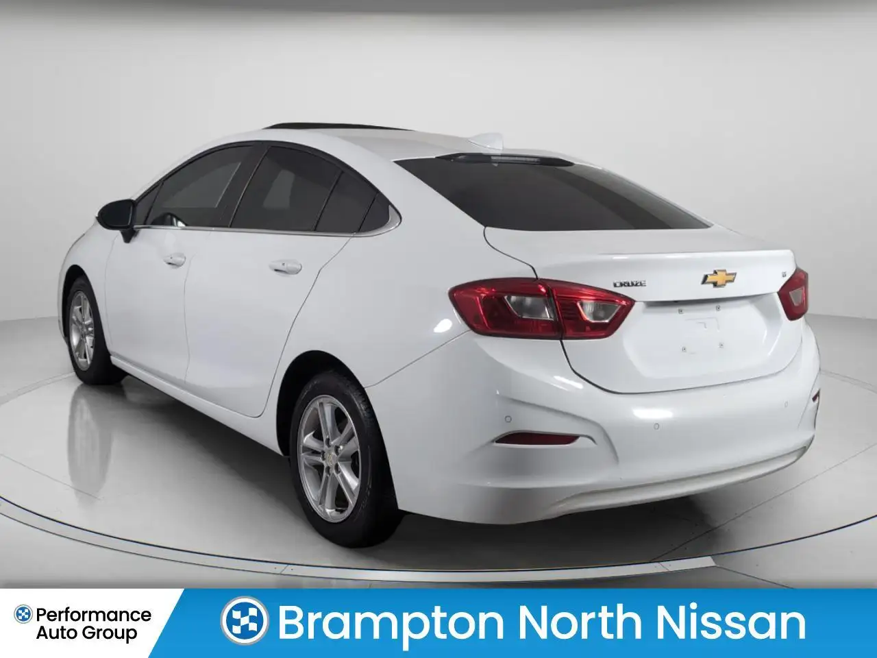 Chevrolet Cruze fotografie Chevrolet Cruze