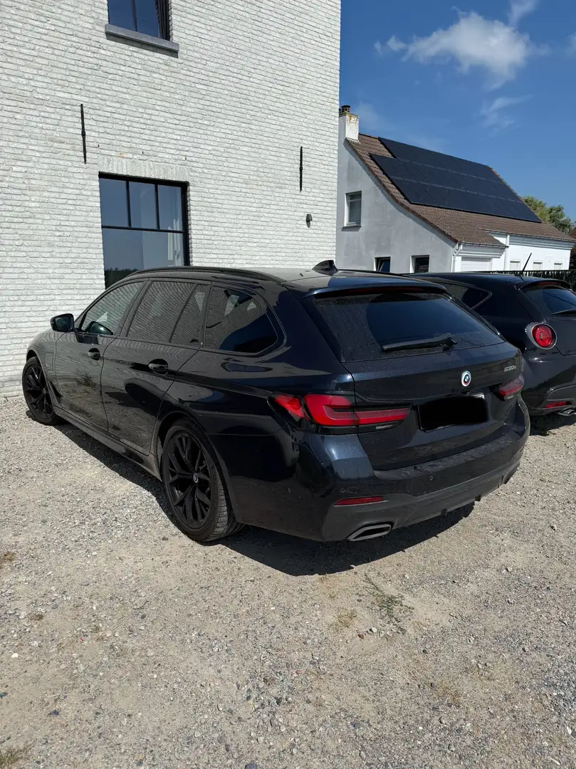 BMW 530 530e Touring// FULL option// HUD // ACC // PANO - 1