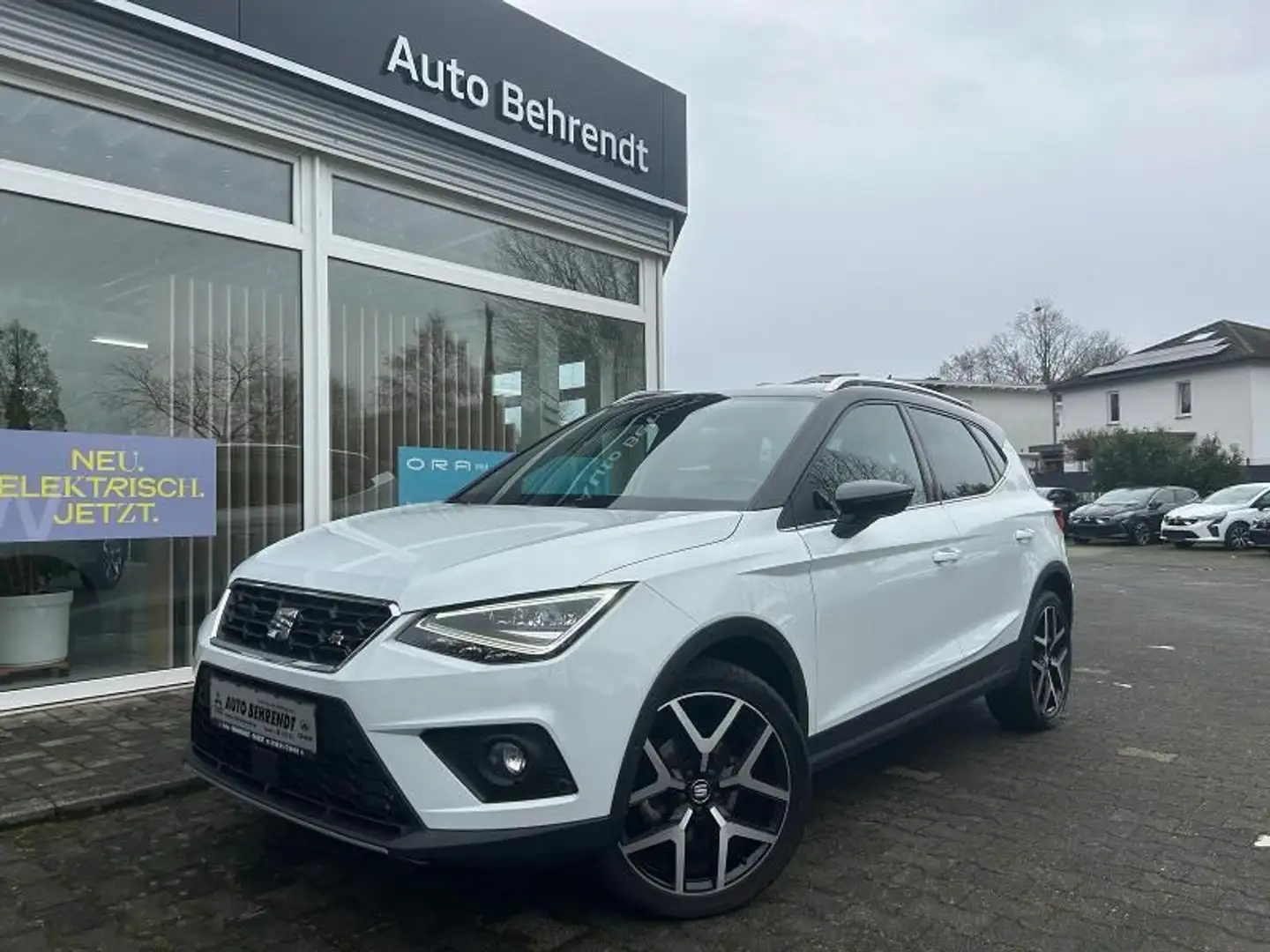 SEAT Arona ARONA 1.5 TSI ACT FR * LED * ACC * Allwetter * Weiß - 1