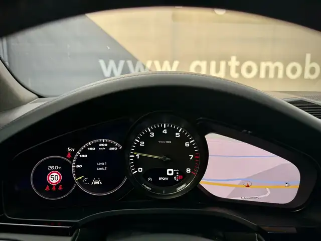 Porsche Cayenne III E-Hybrid PHEV 17,9 kWh Aut./BOSE/Matrix/Panor Ansicht 37