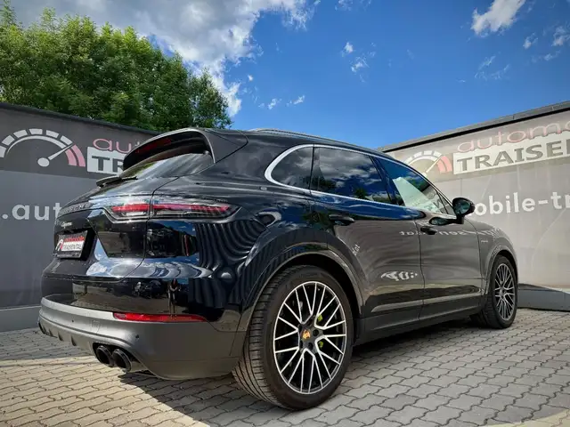 Porsche Cayenne III E-Hybrid PHEV 17,9 kWh Aut./BOSE/Matrix/Panor Ansicht 8