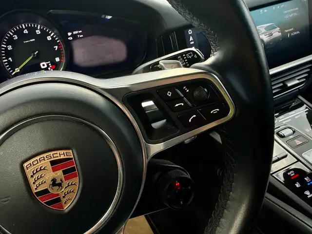 Porsche Cayenne III E-Hybrid PHEV 17,9 kWh Aut./BOSE/Matrix/Panor Ansicht 33