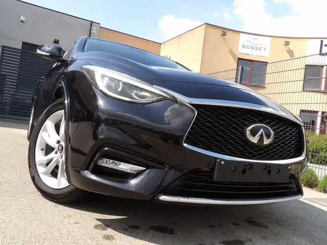 Infiniti Q30 Q30 1.5d Premium