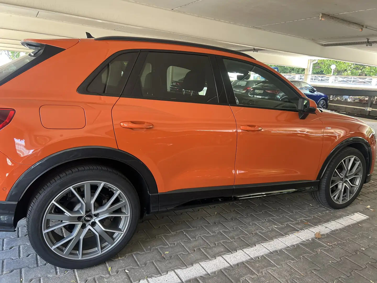 Audi Q3 35 TDI 150 ch Quattro S line - 1