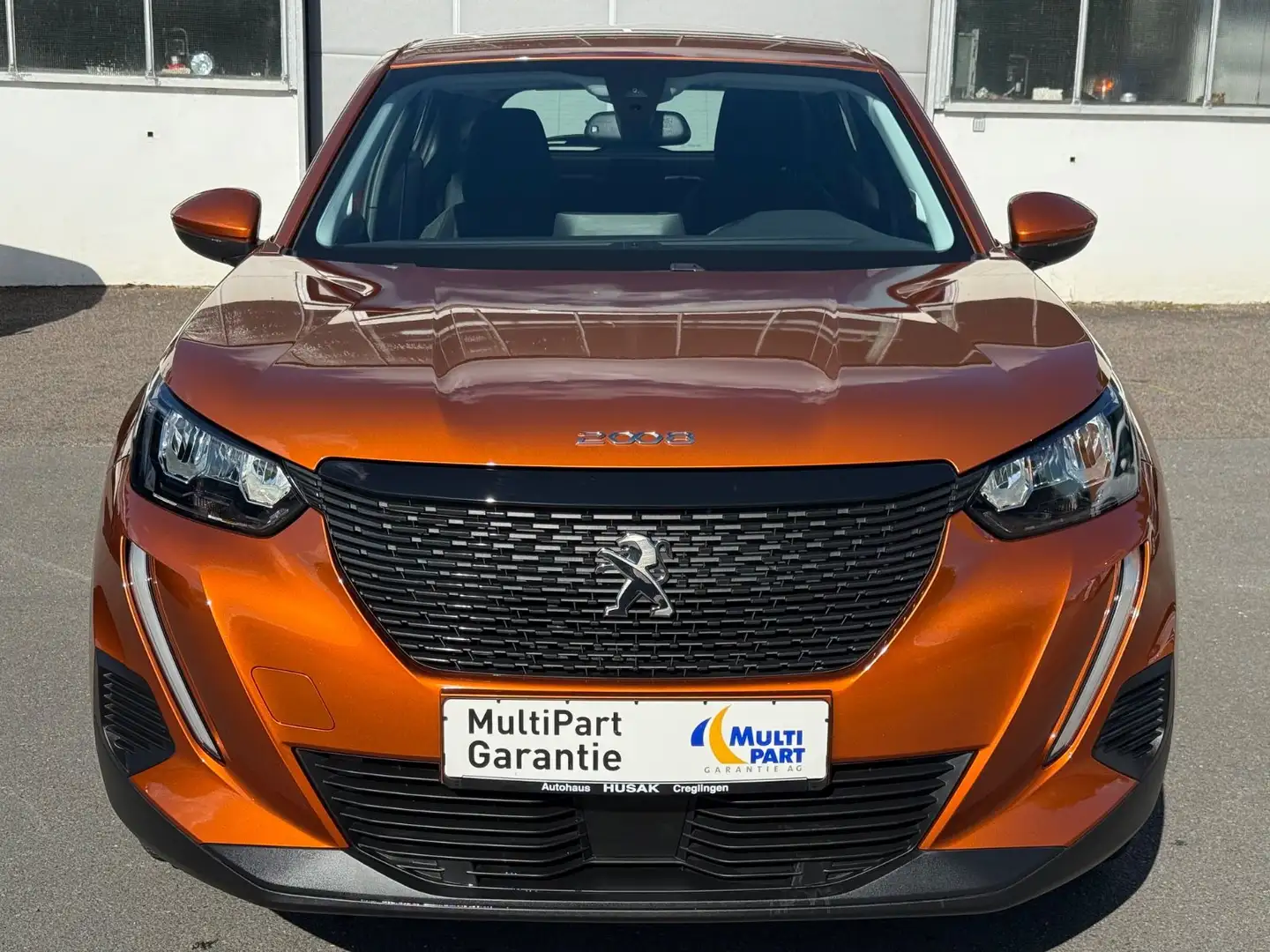 Peugeot 2008 Active Pack 1.2 PureTech LED RFK PDC Tempo Orange - 2