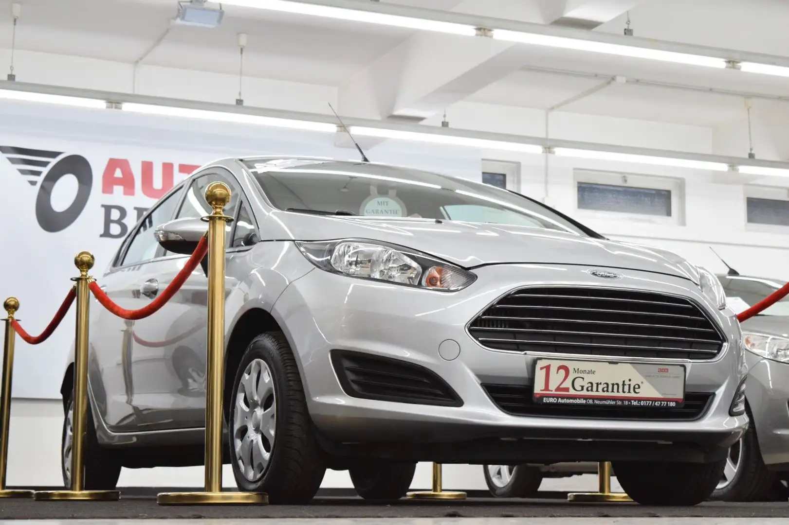 Ford Fiesta Trend*5 TÜRIG*1.HAND*WENIG KM*GARANTIE* Silber - 2