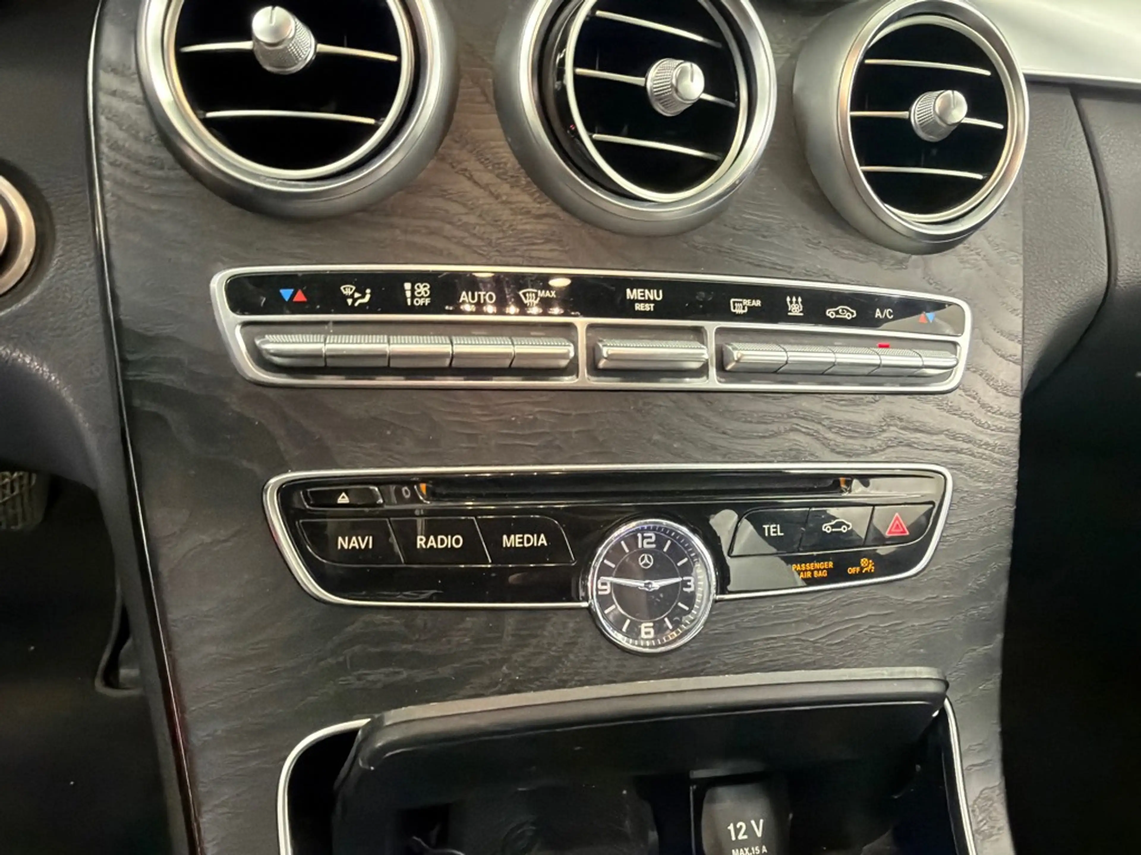 Mercedes-Benz C 350 Estate e Lease Edition Plus — photo 13