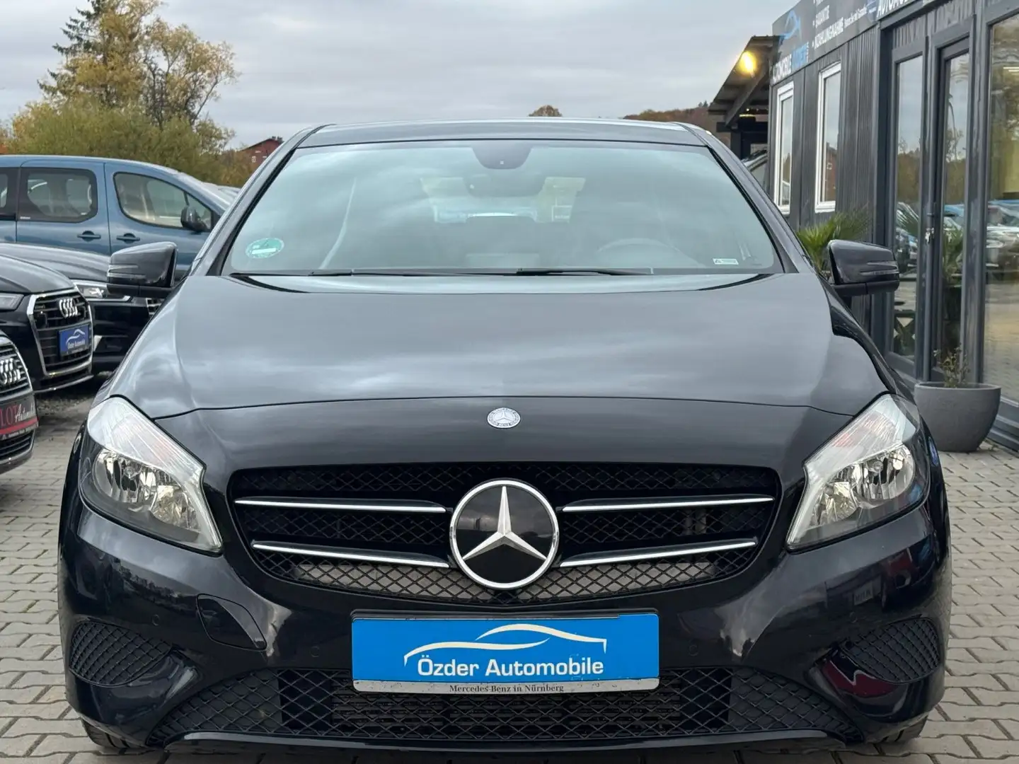 Mercedes-Benz A 180 BlueEfficiency+Finanzierung+Garantie+ Zwart - 2