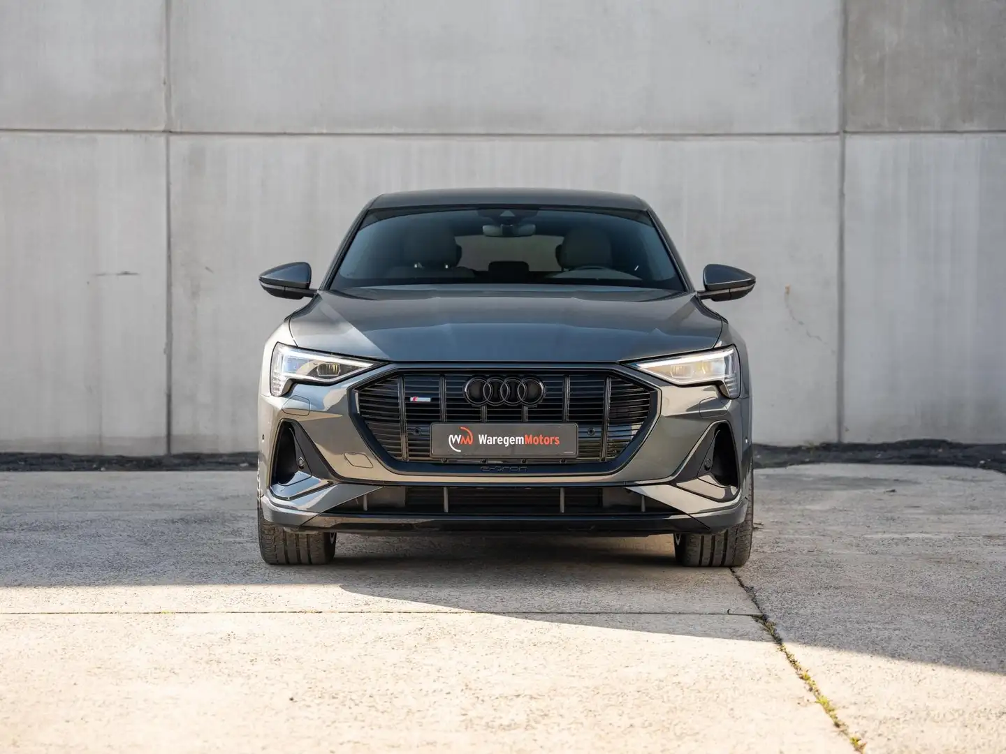 Audi e-tron 95 kWh 55 2x S-line Distance Ctrl Black Pack Gris - 2