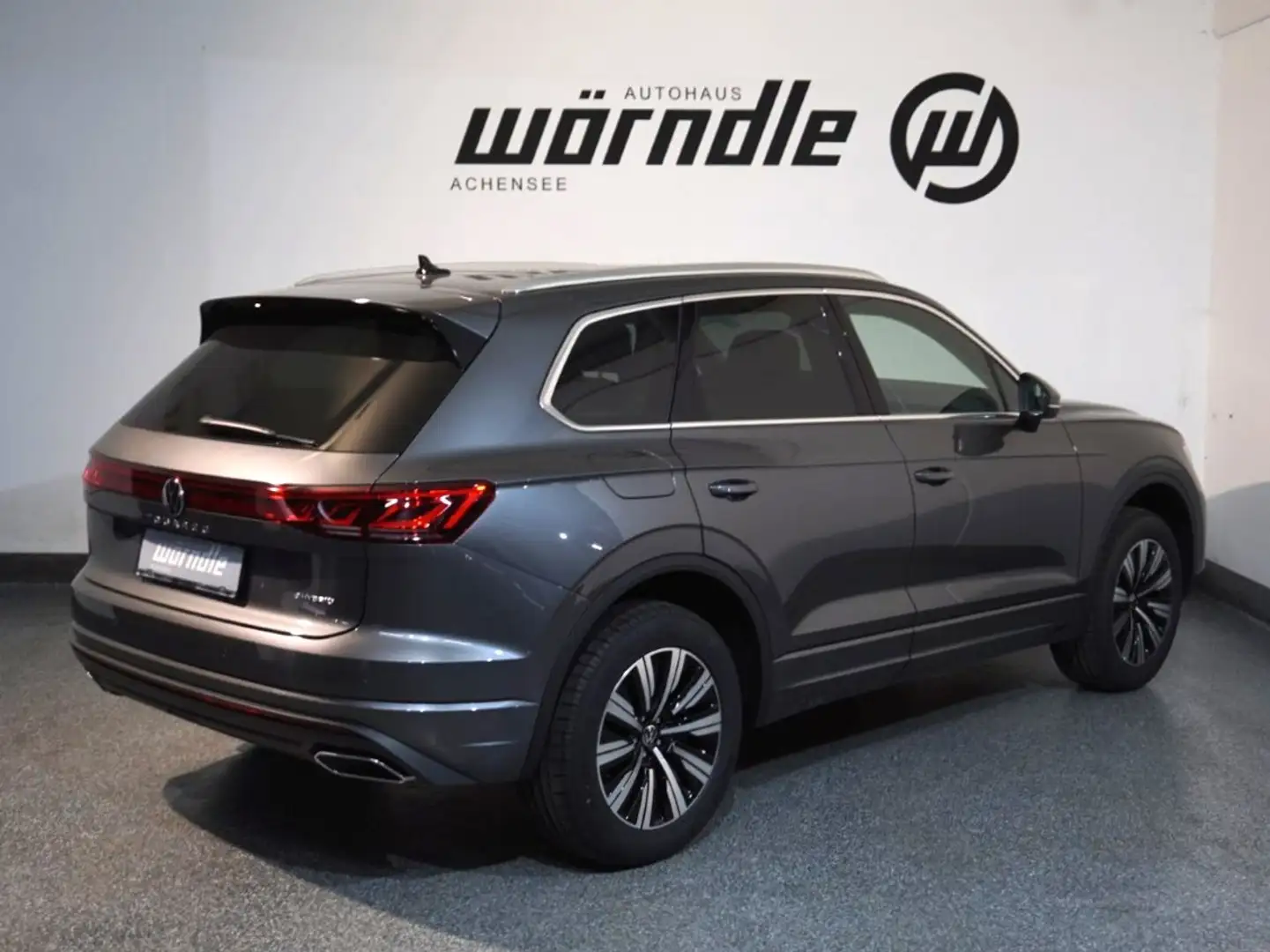 Volkswagen Touareg Elegance eHybrid TSI 4MOTION Grau - 2