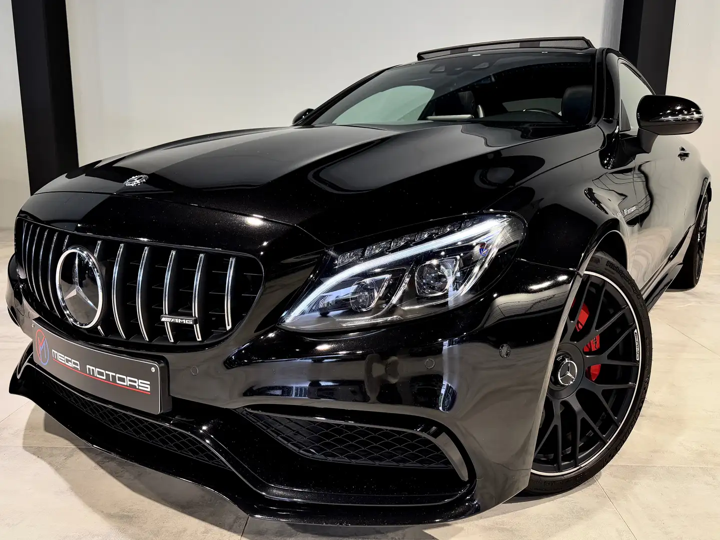 Mercedes-Benz C 63 AMG S 510CV COUPÉ PANO DiSTRO CAMERA DRiVE ASSiST + Noir - 1