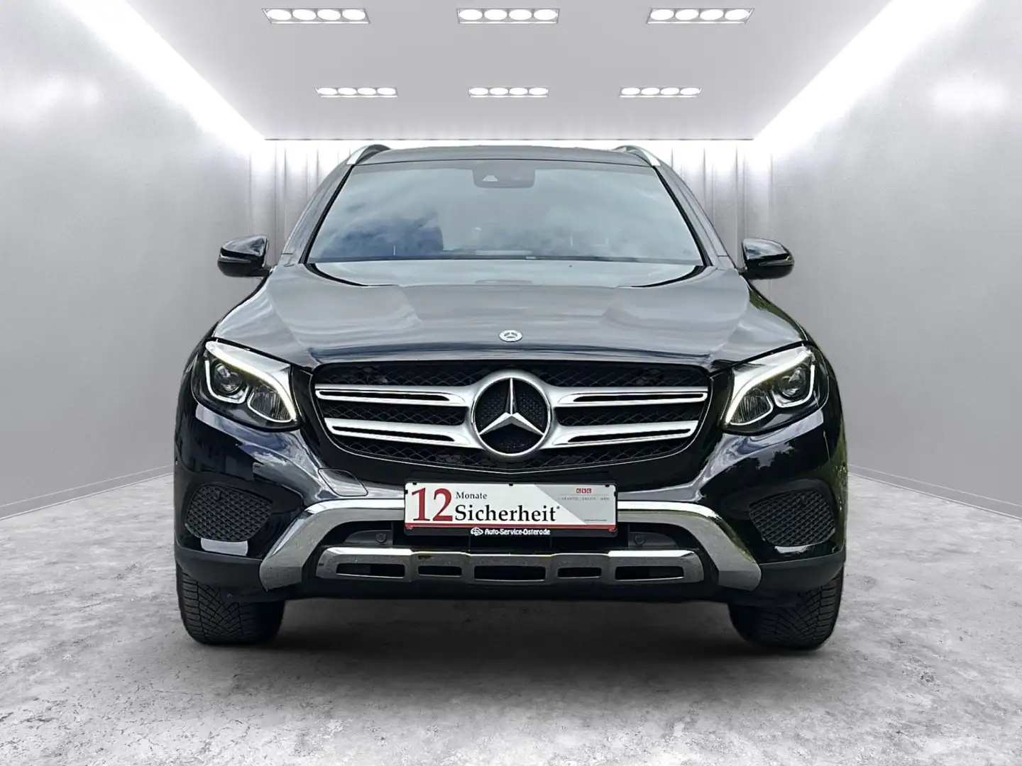 Mercedes-Benz GLC 250 d 4Matic OFF-ROAD *2HD/AHK/LED/NAVI* Schwarz - 2