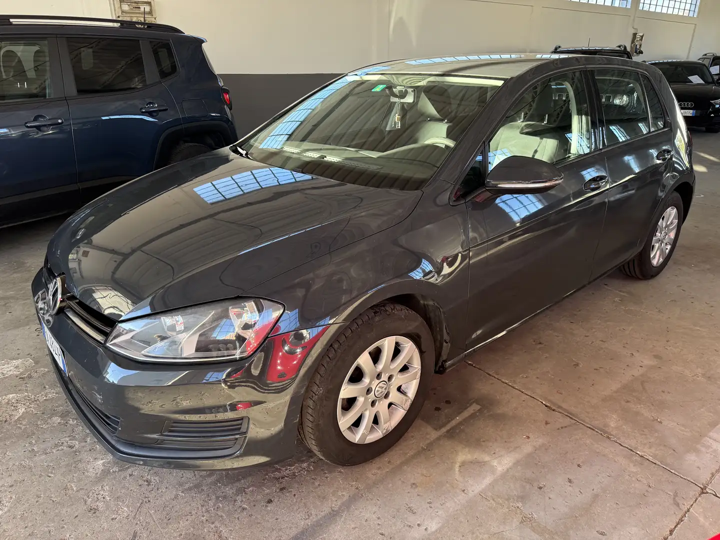 Volkswagen Golf 5p 1.6 tdi Trendline 90cv E6 GRANDINATA Grau - 2