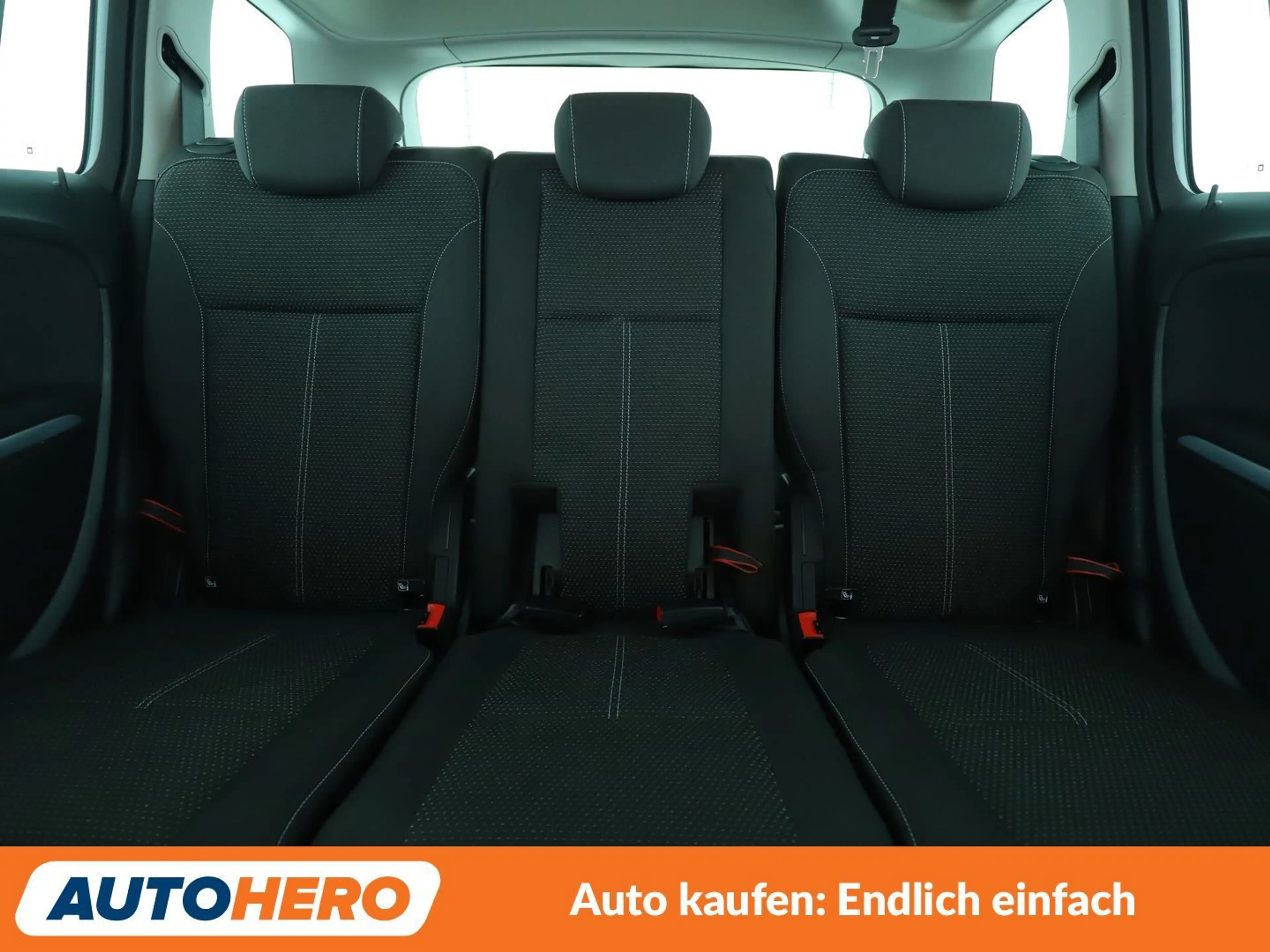 Opel Zafira Tourer 1.6 SIDI Turbo Innovation Start/Stop *NAVI*TEMPO* — photo 15
