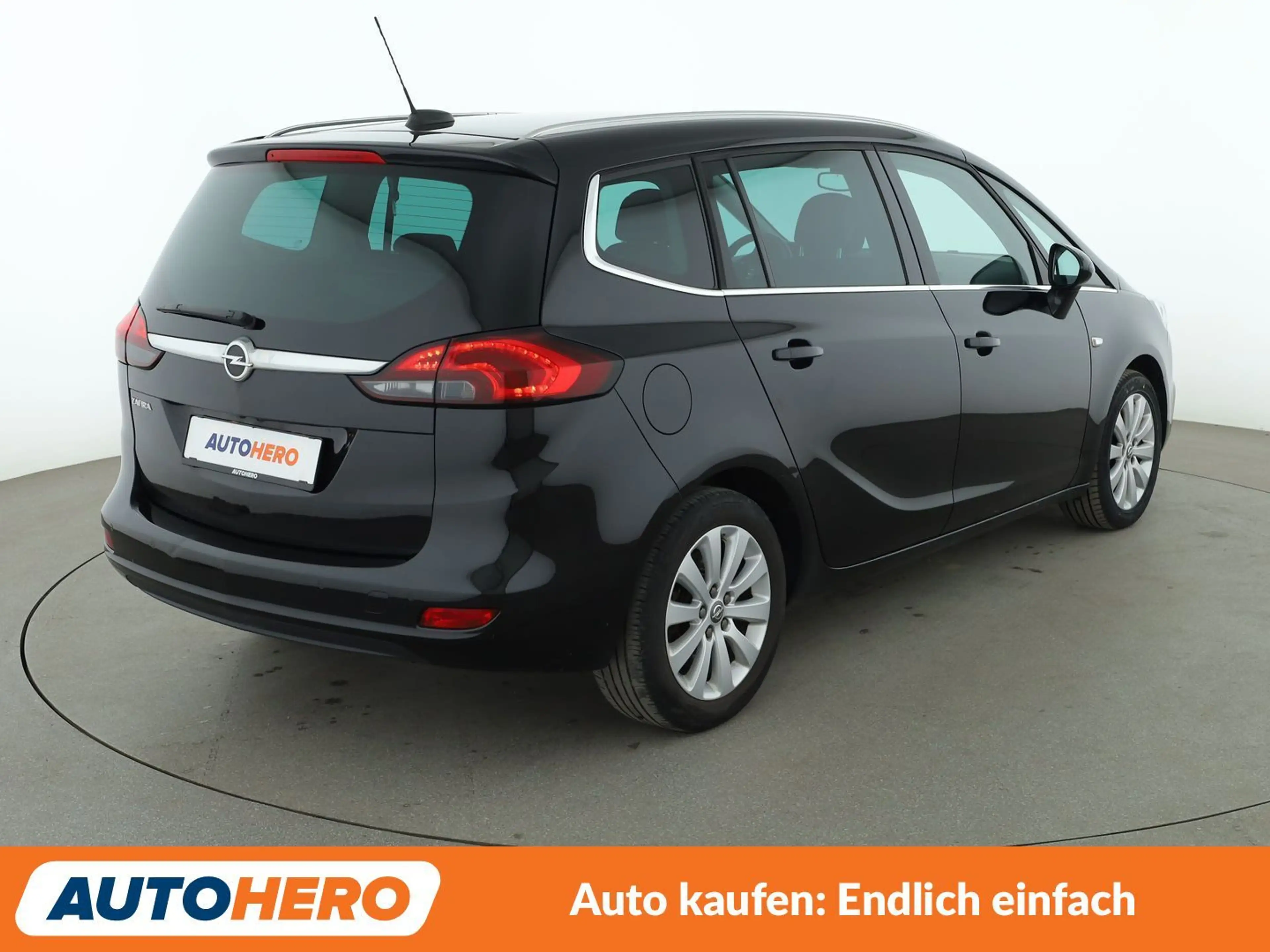 Opel Zafira Tourer 1.6 SIDI Turbo Innovation Start/Stop *NAVI*TEMPO* — photo 6