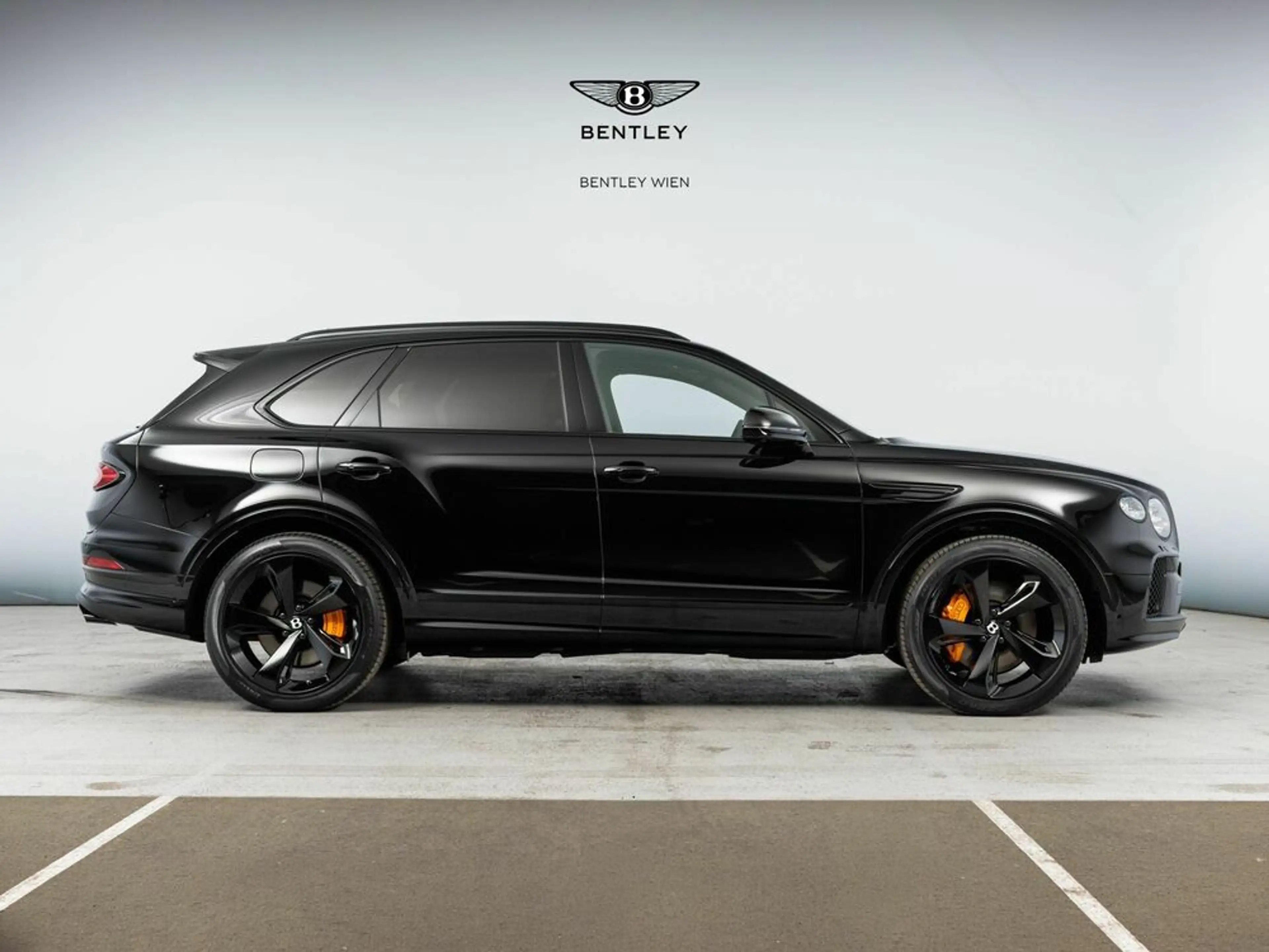 Bentley Bentayga V8 Mulliner | Blackline | Night-Vision — photo 3