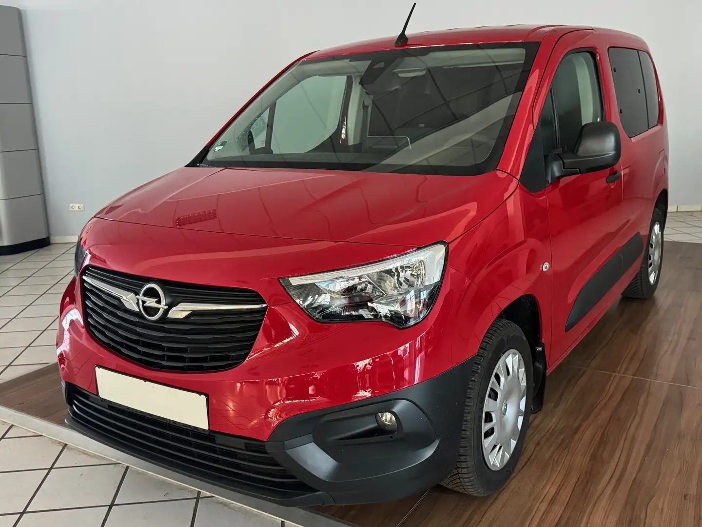 Opel Combo Life Life Elegance 1.5 D 130 PS NAVI-EINPARKHILF Red - 1