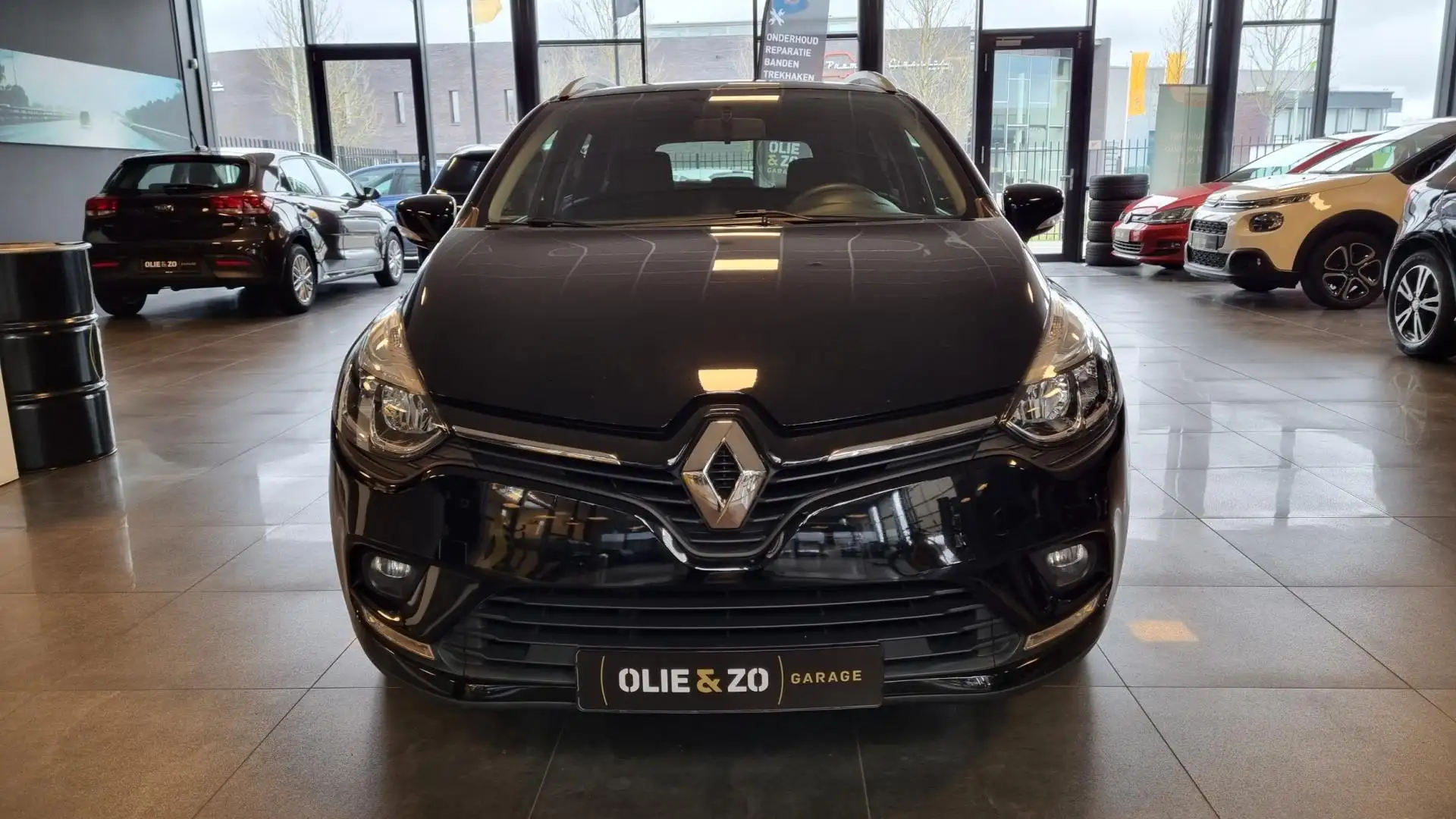 Renault Clio Estate 0.9 TCe Limited Zwart - 2