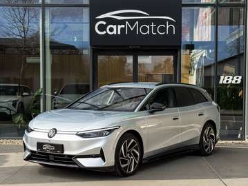 Tourer 77 kWh Pro - MASSAGE | ACC | CAMERA