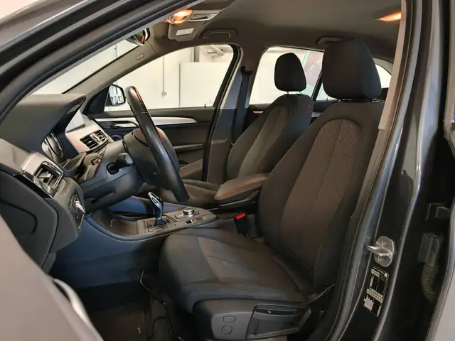 BMW X1 view 7