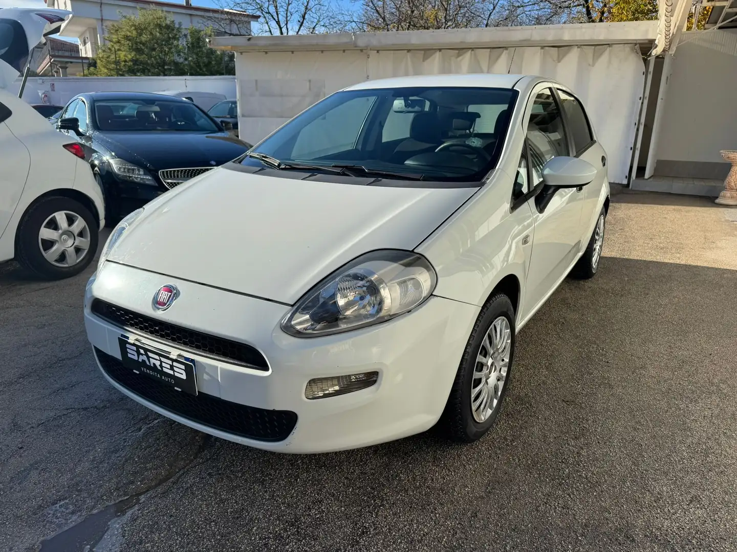 Fiat Punto Punto  2015 5p 1.4 easypower Street Gpl Weiß - 1