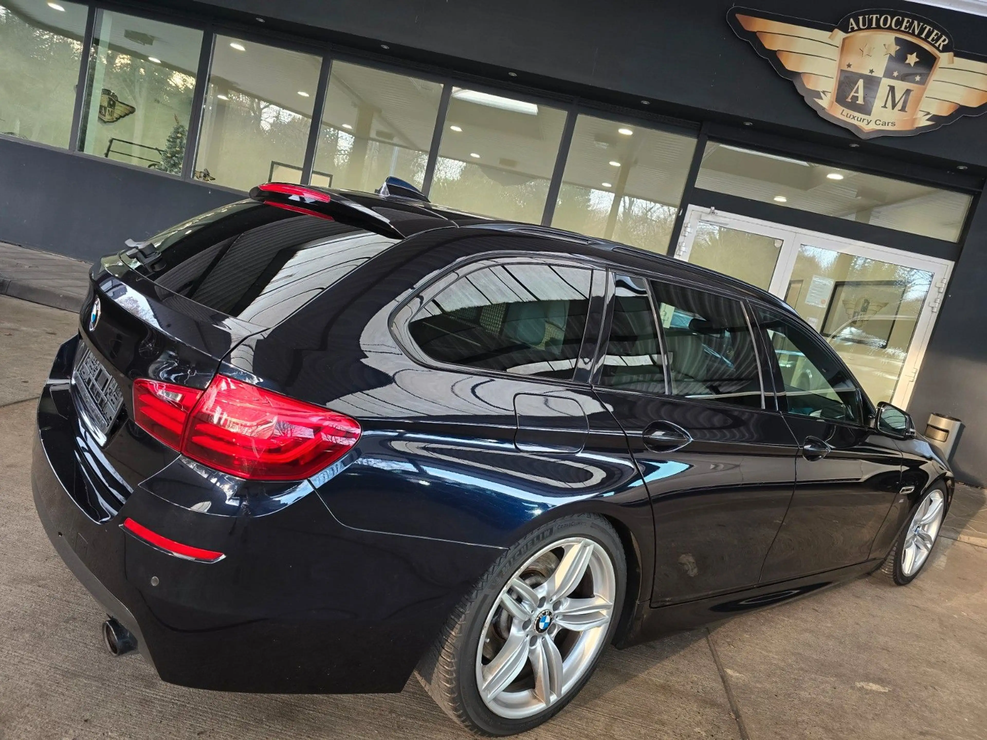 BMW 535 d xDrive Touring M-Sportpaket PANO/B&O/VOLL — photo 11