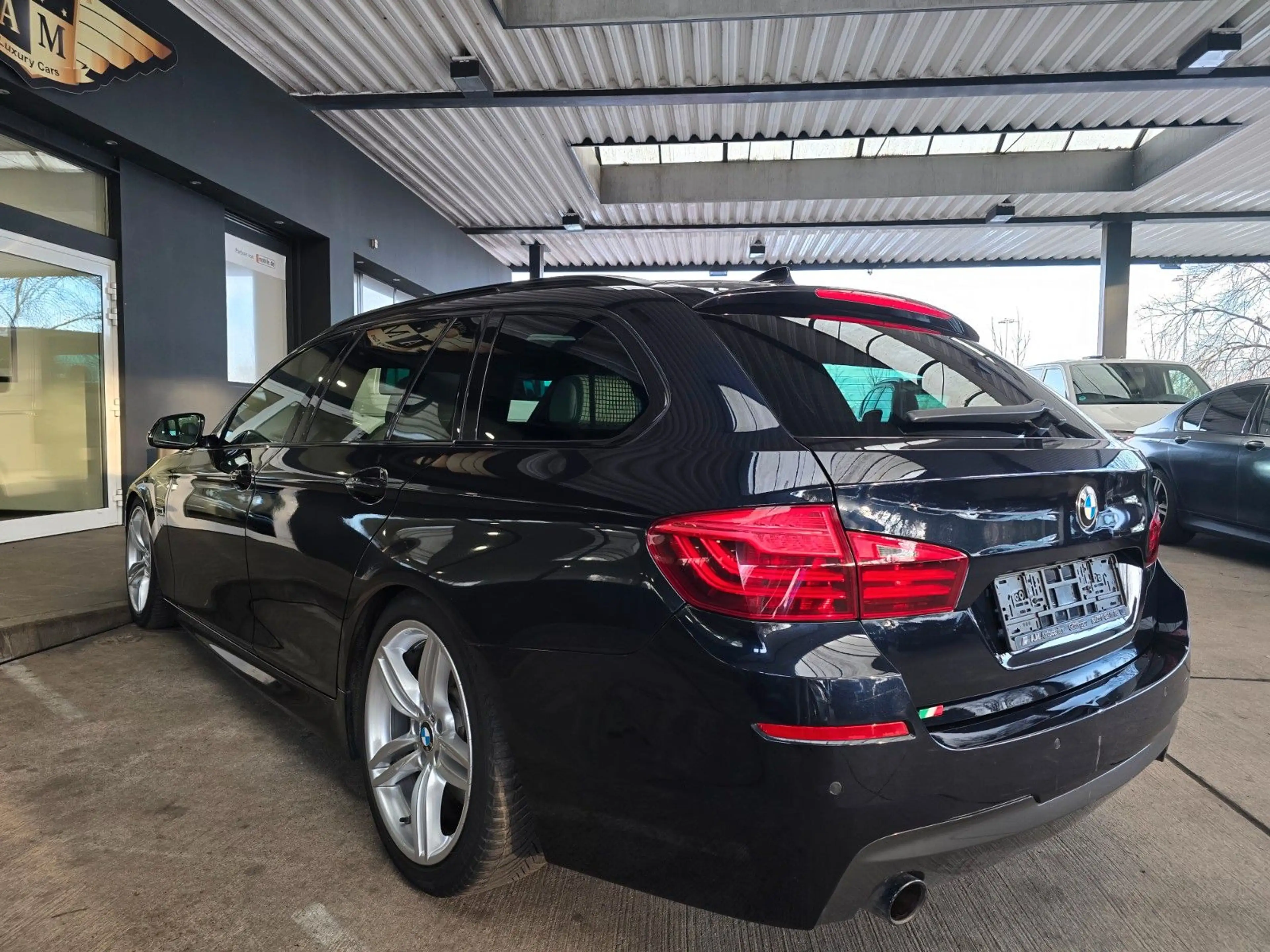 BMW 535 d xDrive Touring M-Sportpaket PANO/B&O/VOLL — photo 13