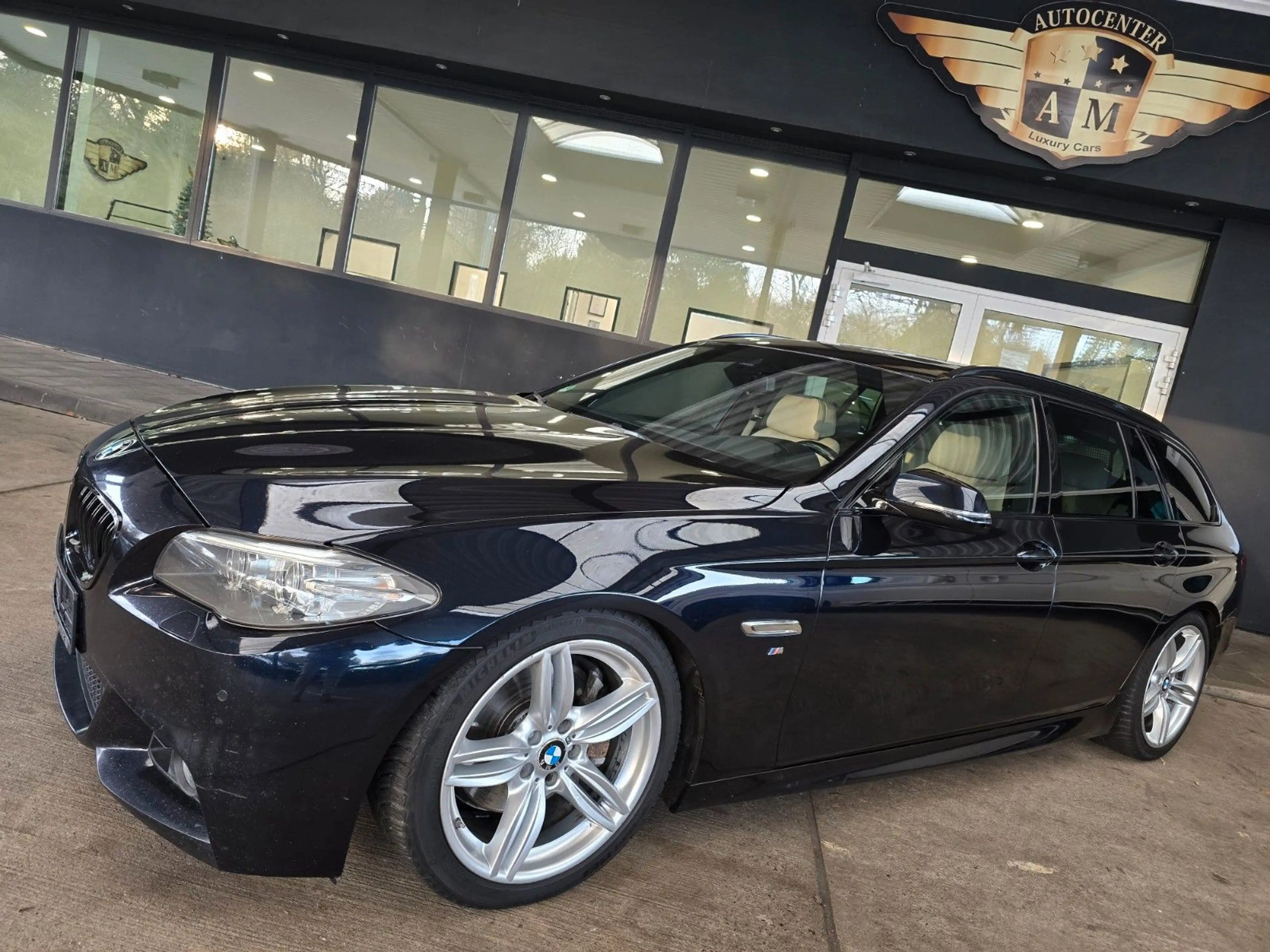 BMW 535 d xDrive Touring M-Sportpaket PANO/B&O/VOLL — photo 4