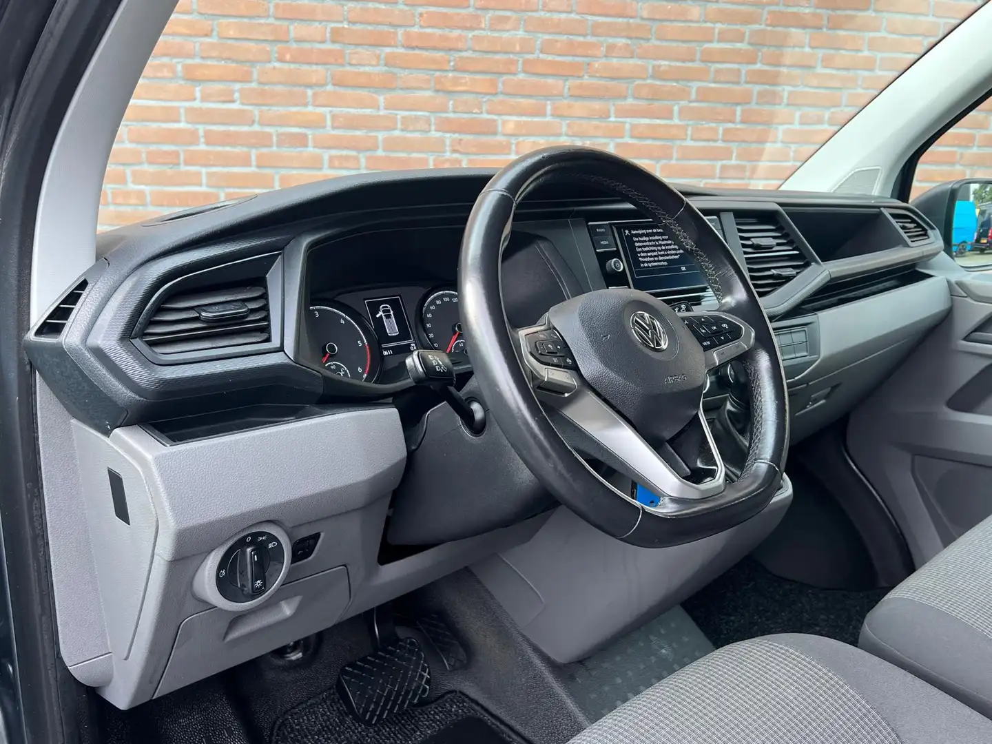 Volkswagen Transporter 2.0TDI 150PK Lang DSG / Distronic / Carplay / Euro Grau - 2