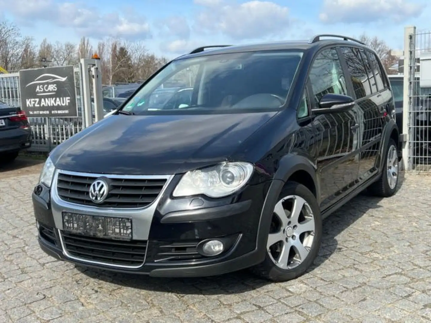 Volkswagen Touran Cross 2.0 TDI*Xen*Aluf*Klimaaut*PDC* Чорний - 1