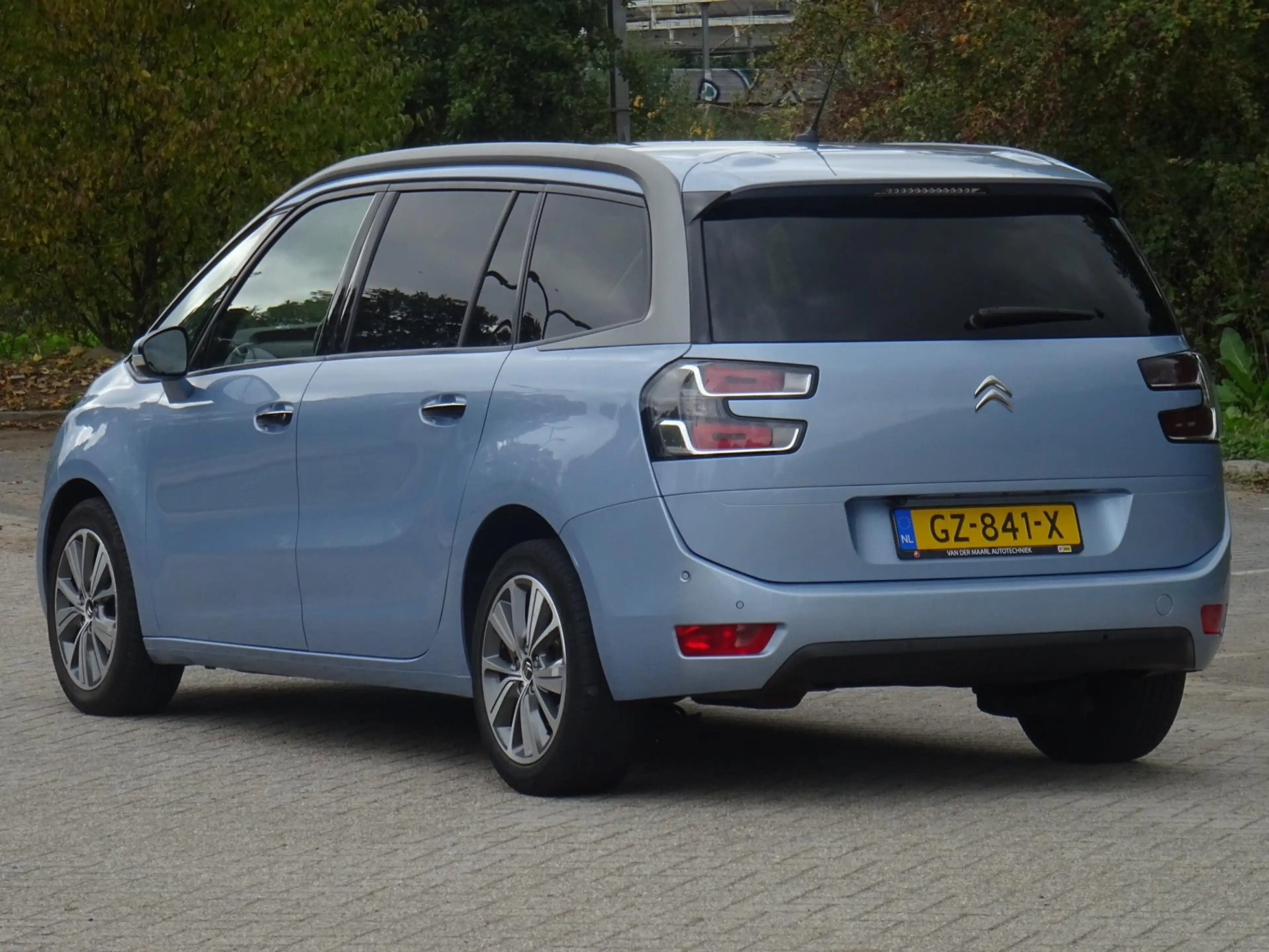 Citroen Grand C4 Picasso 1.2 PureTech NAP/PANO/NAVI/MASSAGE — photo 2