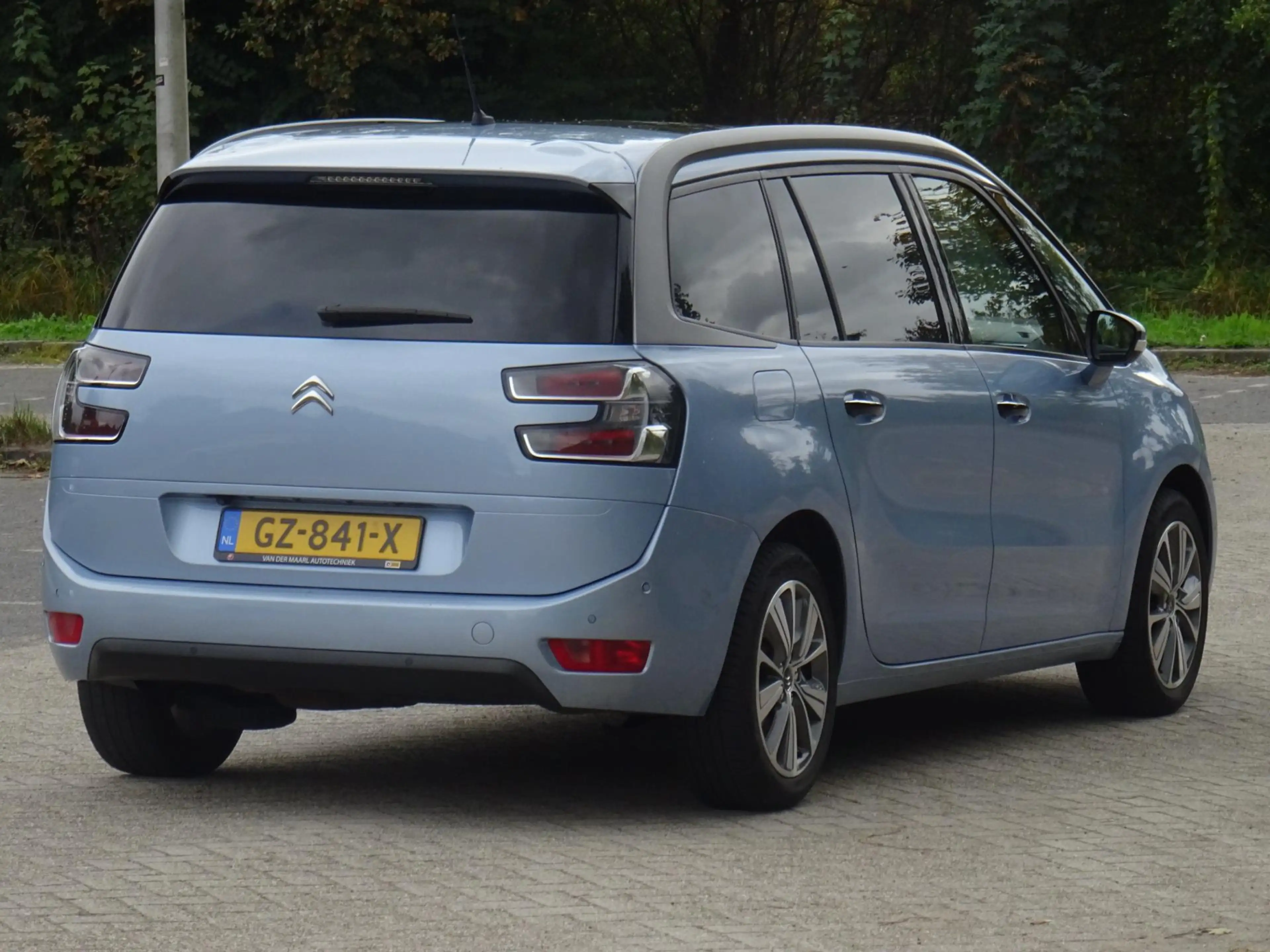 Citroen Grand C4 Picasso 1.2 PureTech NAP/PANO/NAVI/MASSAGE — photo 3