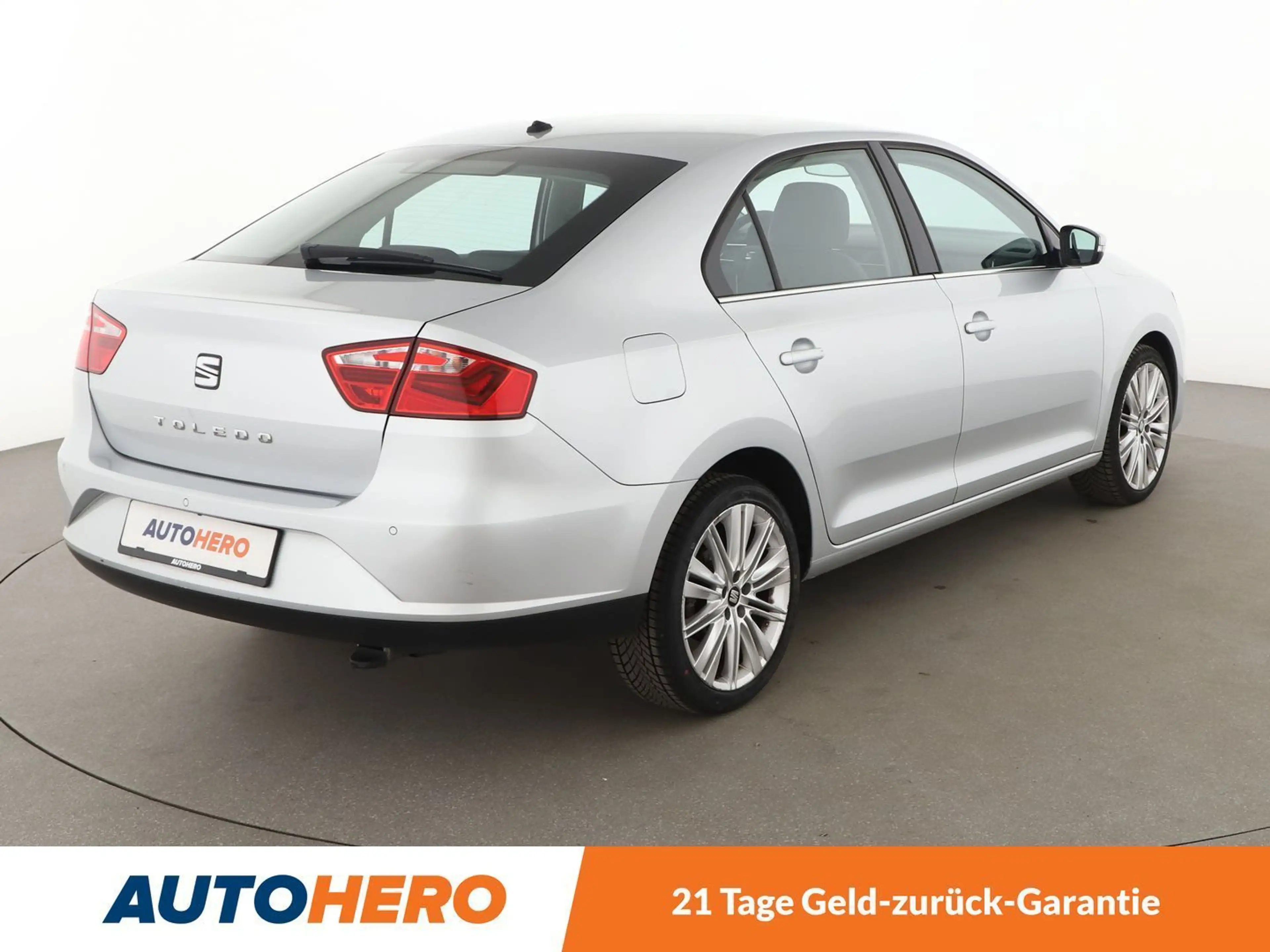 SEAT Toledo 1.4 TSI Xcellence Aut.*NAVI*TEMPO*PDC*SHZ* — photo 6
