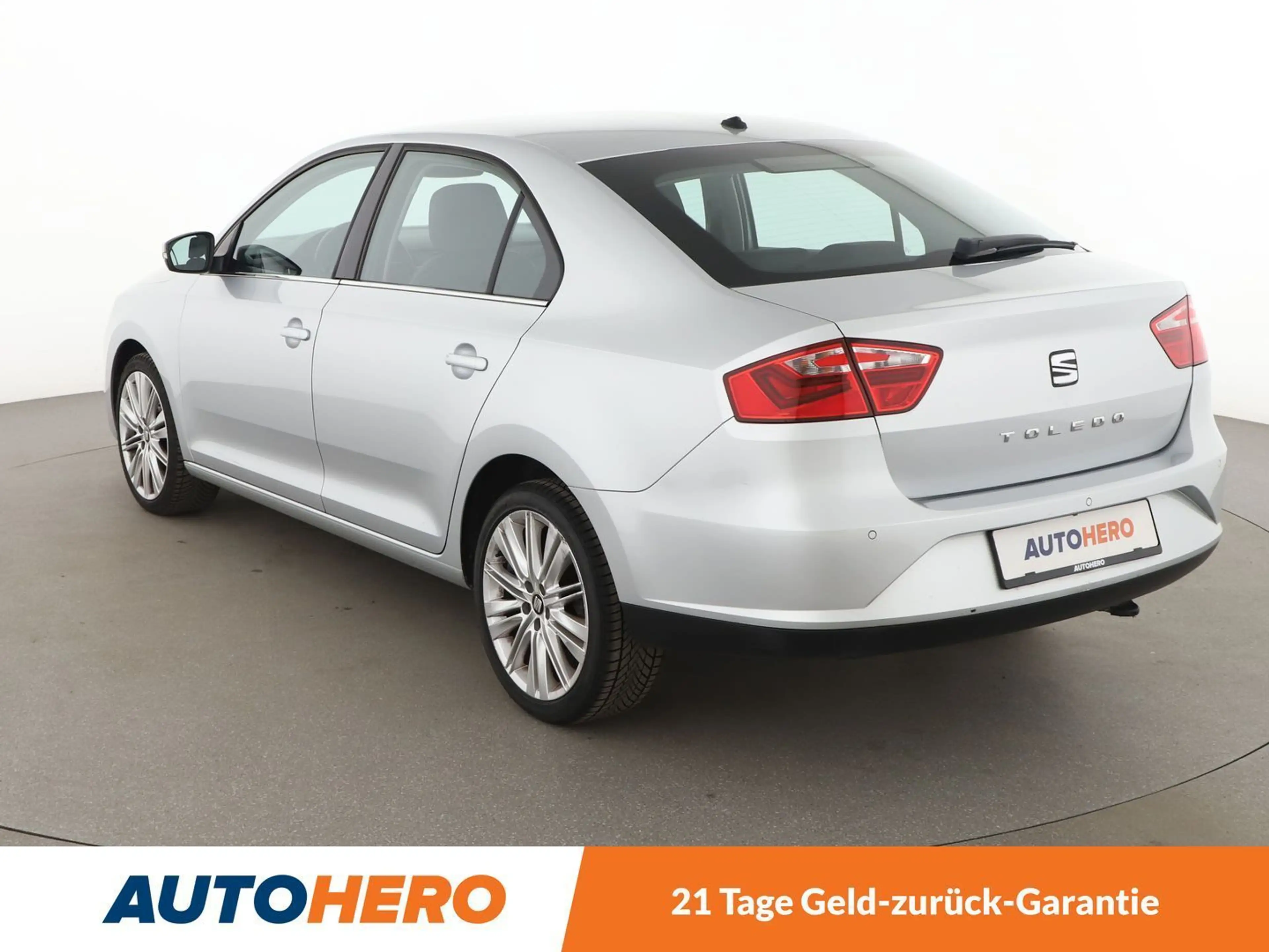 SEAT Toledo 1.4 TSI Xcellence Aut.*NAVI*TEMPO*PDC*SHZ* — photo 4