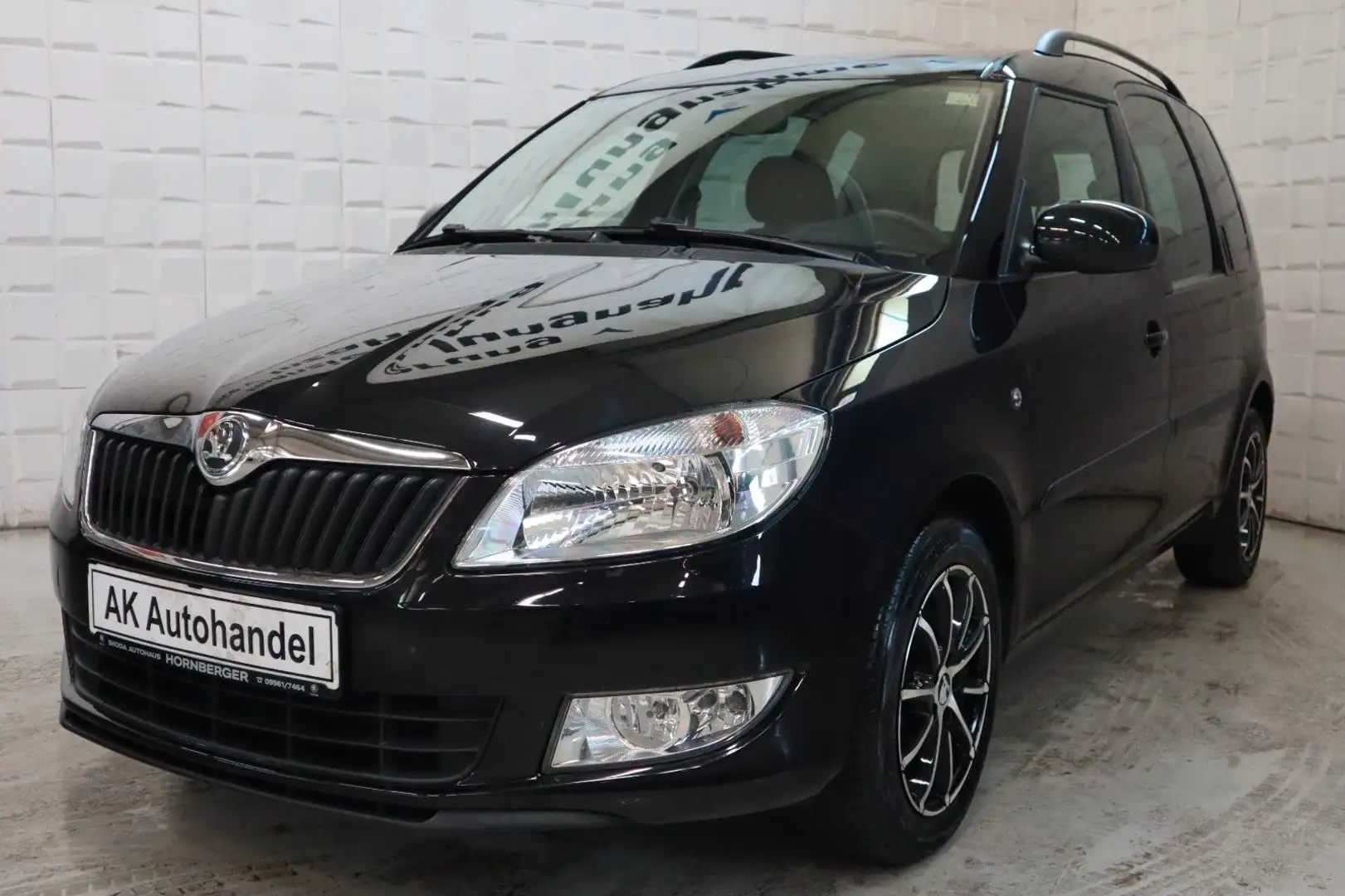 Skoda Roomster Ambition Plus Edition Klima PDC Temp. Schwarz - 1
