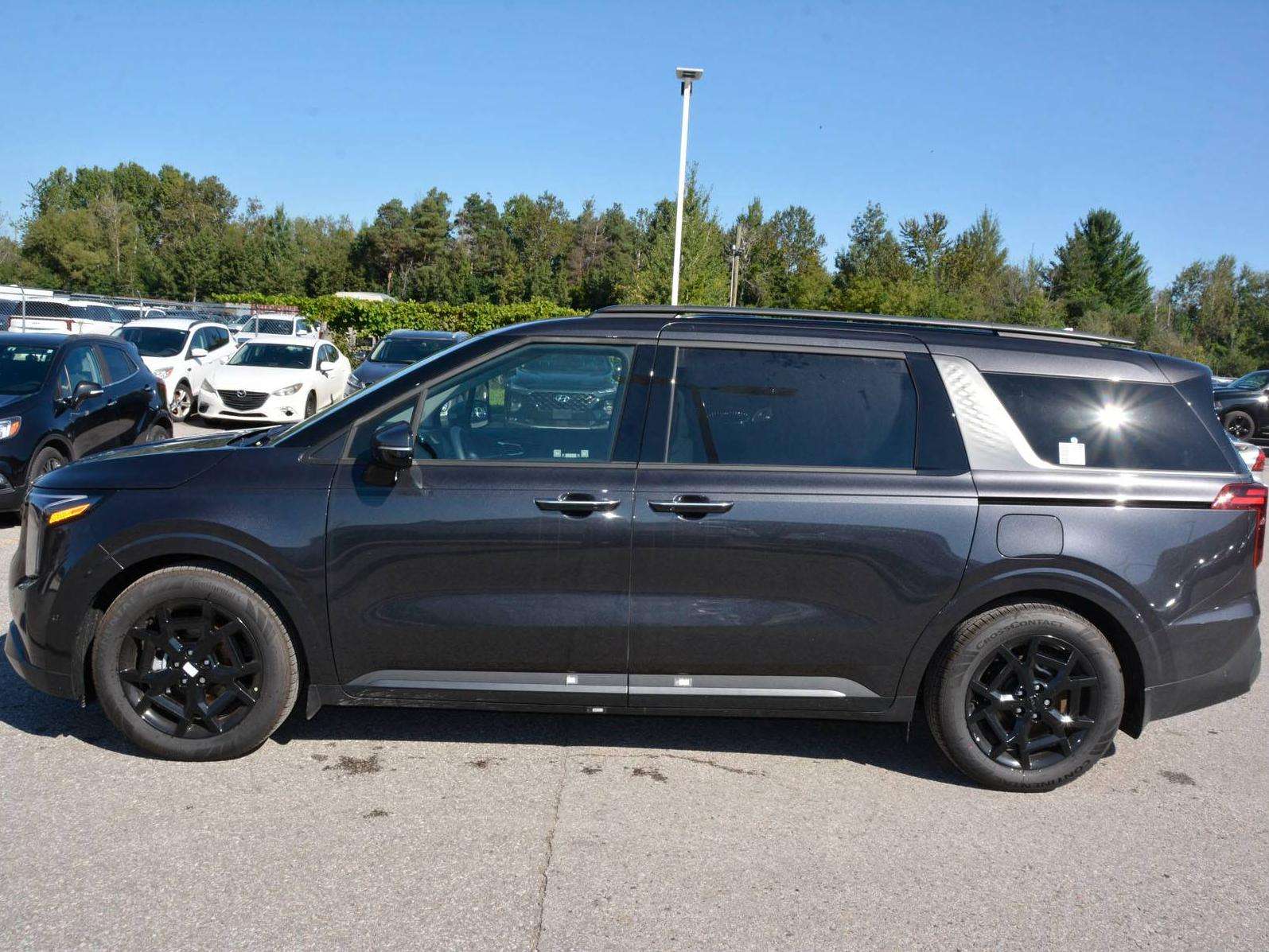 2026 Kia Carnival SX — снимка 1