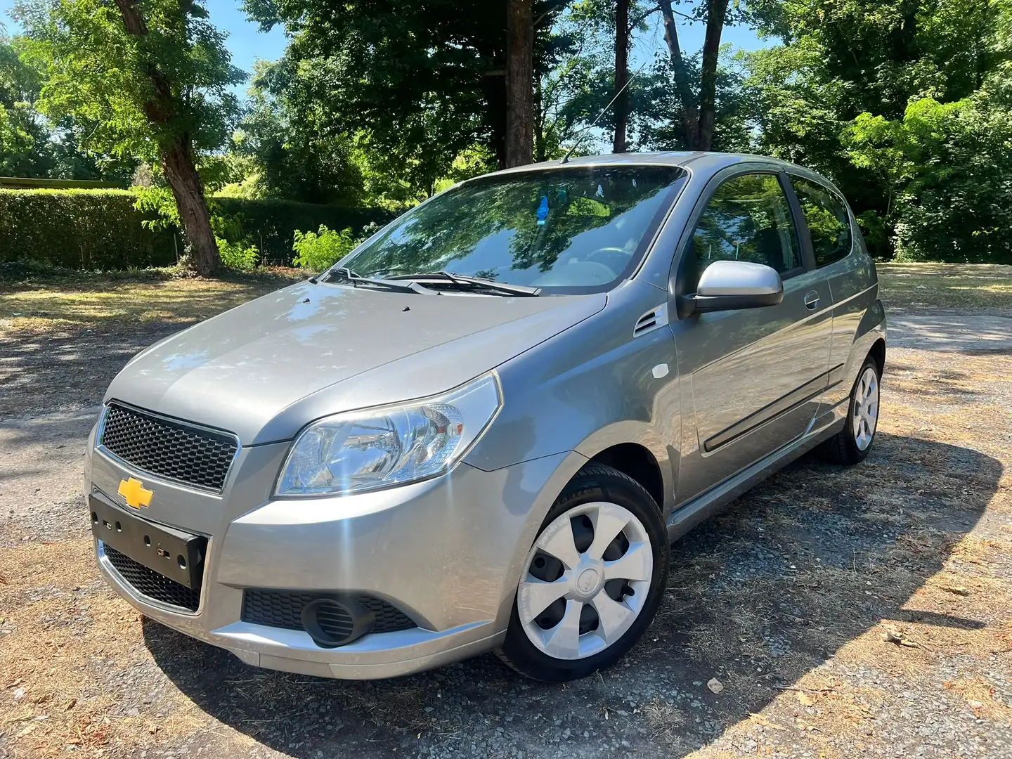 Chevrolet Aveo Aveo hatchback 1.2i LS Gris - 1