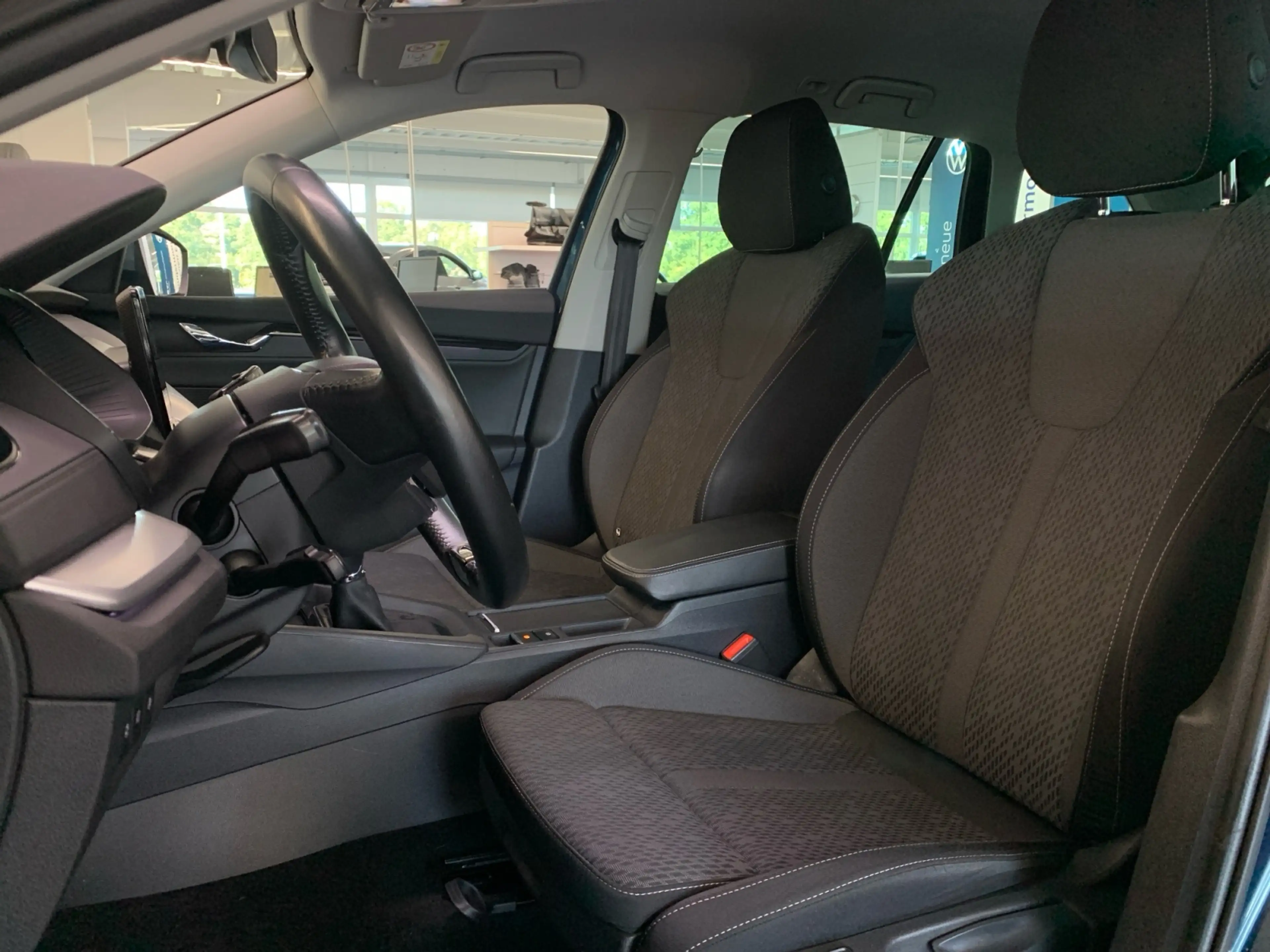 Skoda Octavia Combi Ambition 2.0 TDI AHK KAMERA NAVI KESSY — photo 9