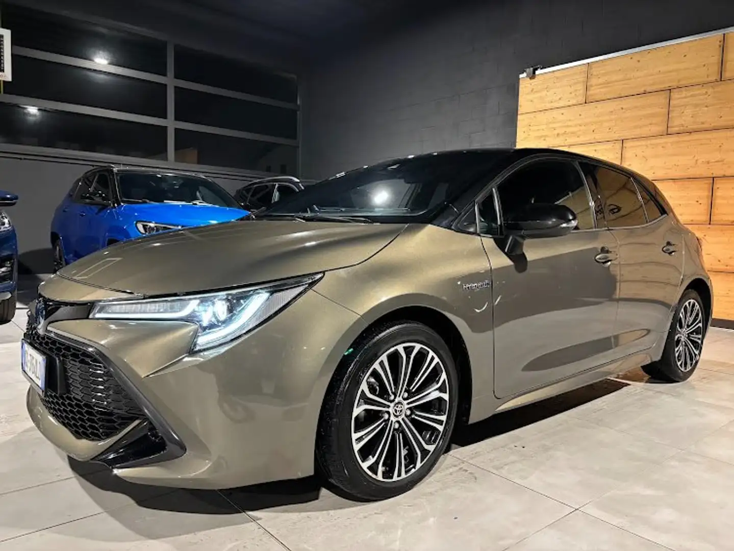 Toyota Corolla 1.8 HYBRID 98CV  Style NEOPATENTATI Bronze - 1